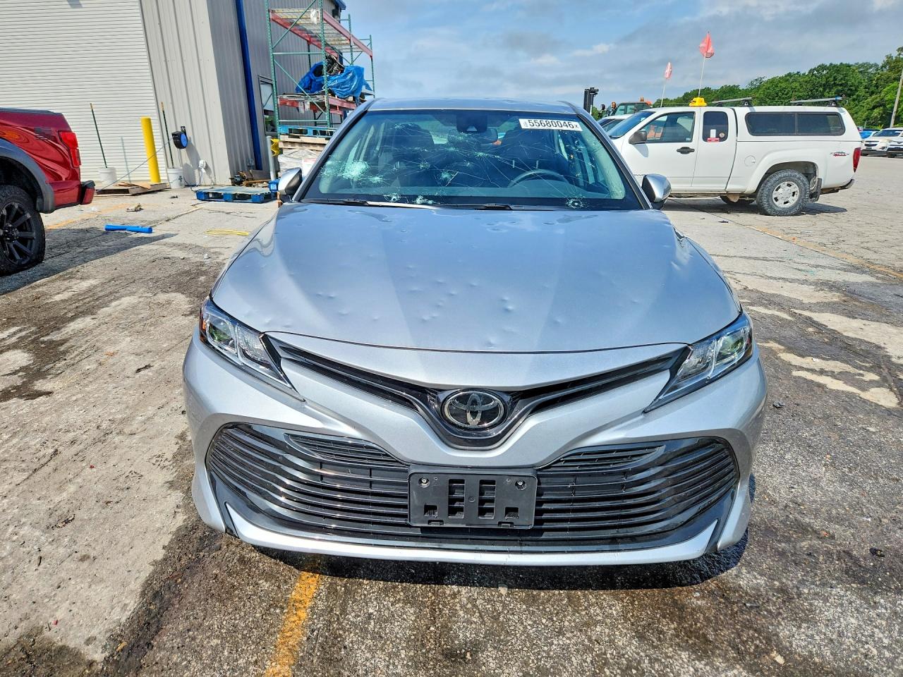 2020 Toyota Camry Le Серебряный vin: 4T1L11BK3LU013946