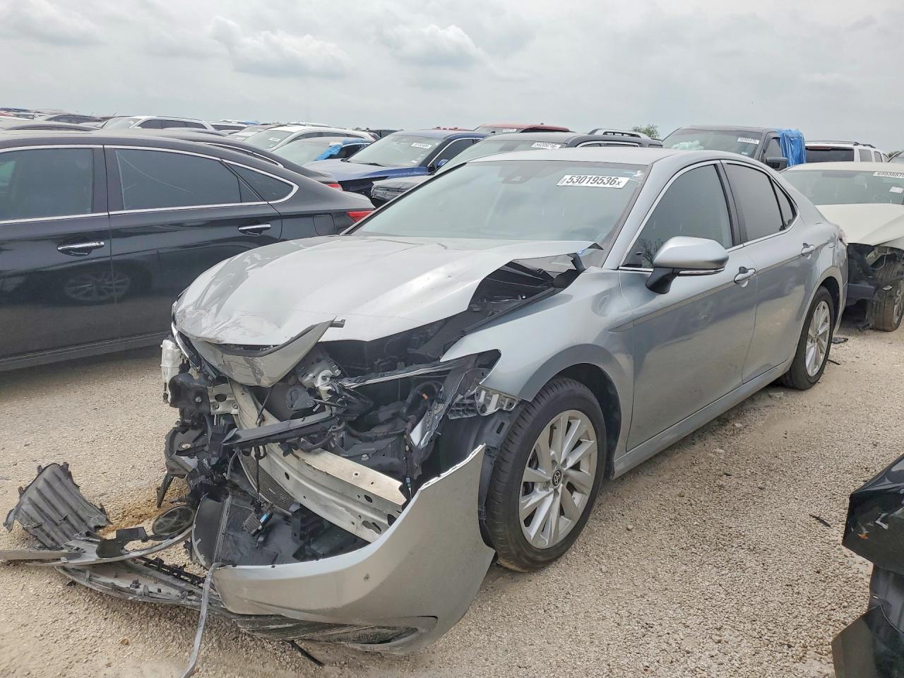 2023 Toyota Camry Le Silver vin: 4T1R11AK3PU804415