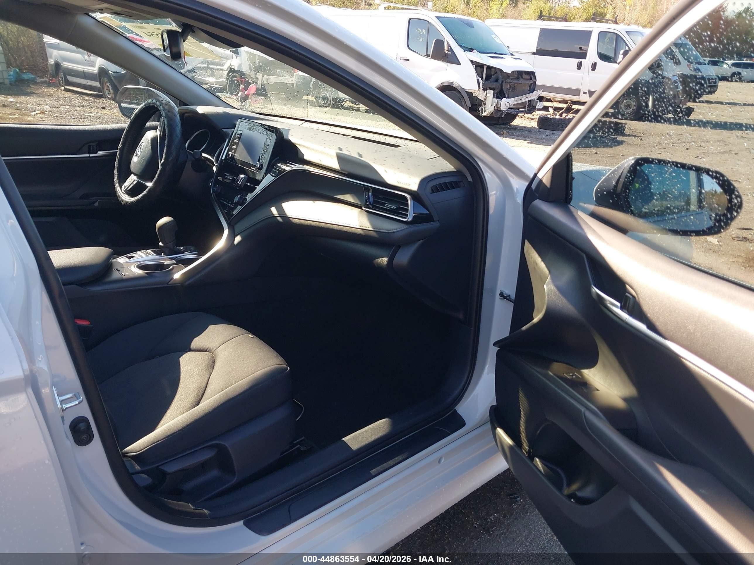2023 Toyota Camry Le White vin: 4T1R11BK1PU080576