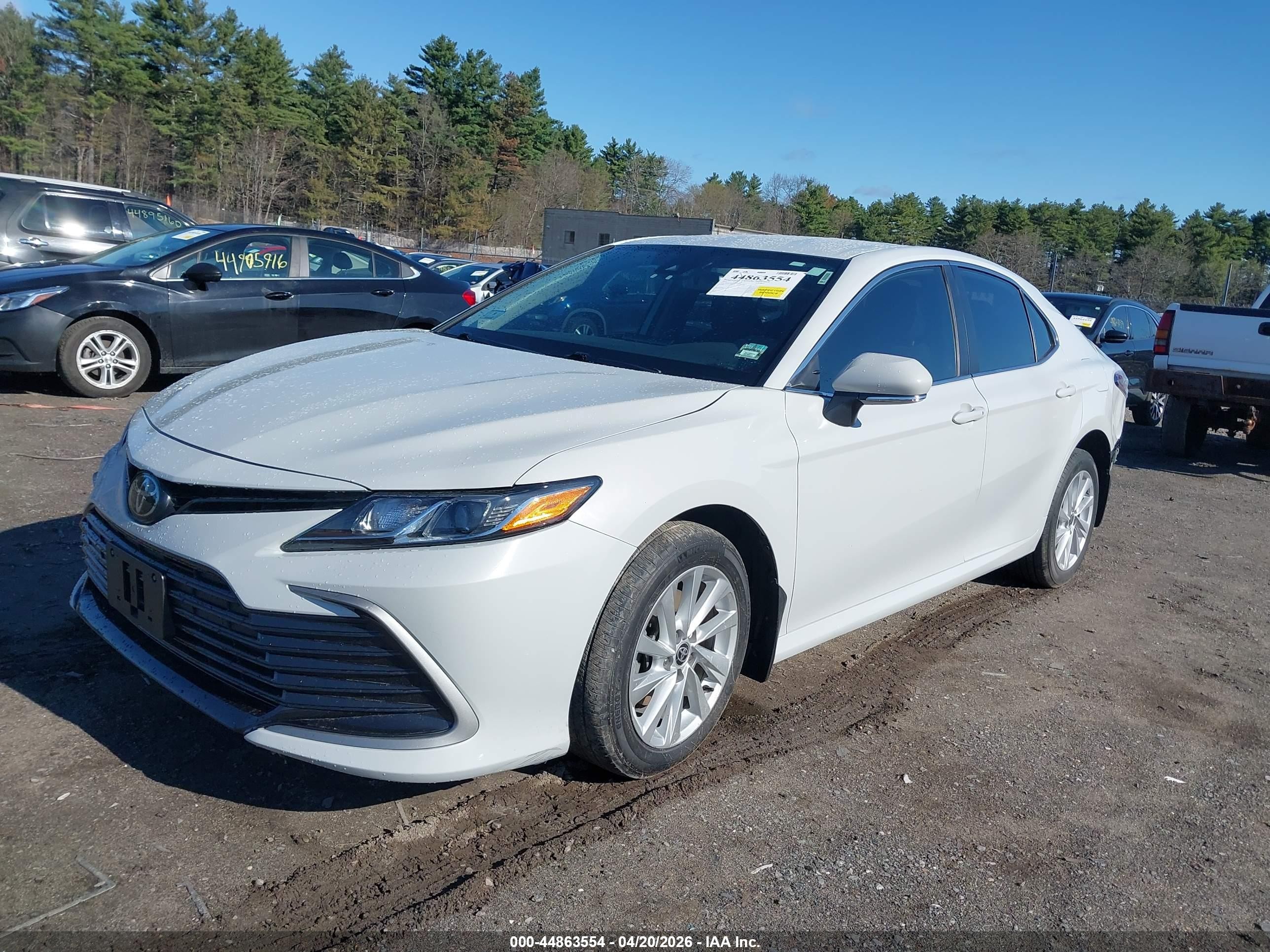 2023 Toyota Camry Le White vin: 4T1R11BK1PU080576