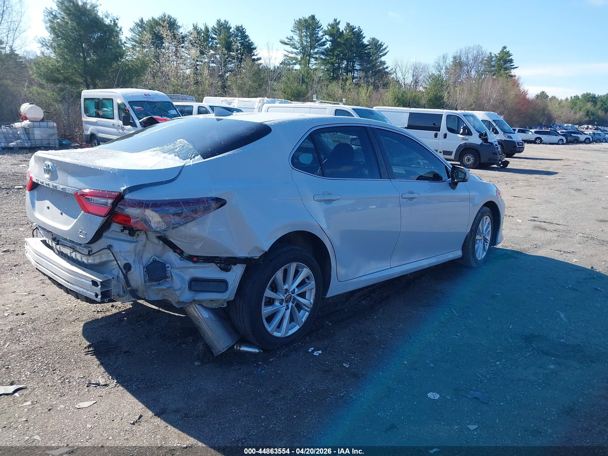 2023 Toyota Camry Le White vin: 4T1R11BK1PU080576