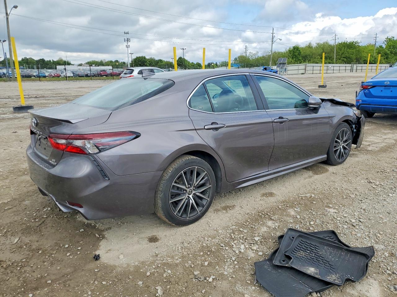 2022 Toyota Camry Hybrid Se Серебряный vin: 4T1S31AK0NU584868