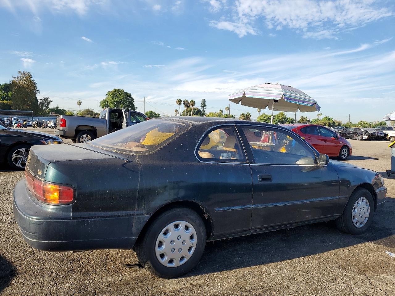 1994 Toyota Camry Le Green vin: 4T1SK12C8RU394297