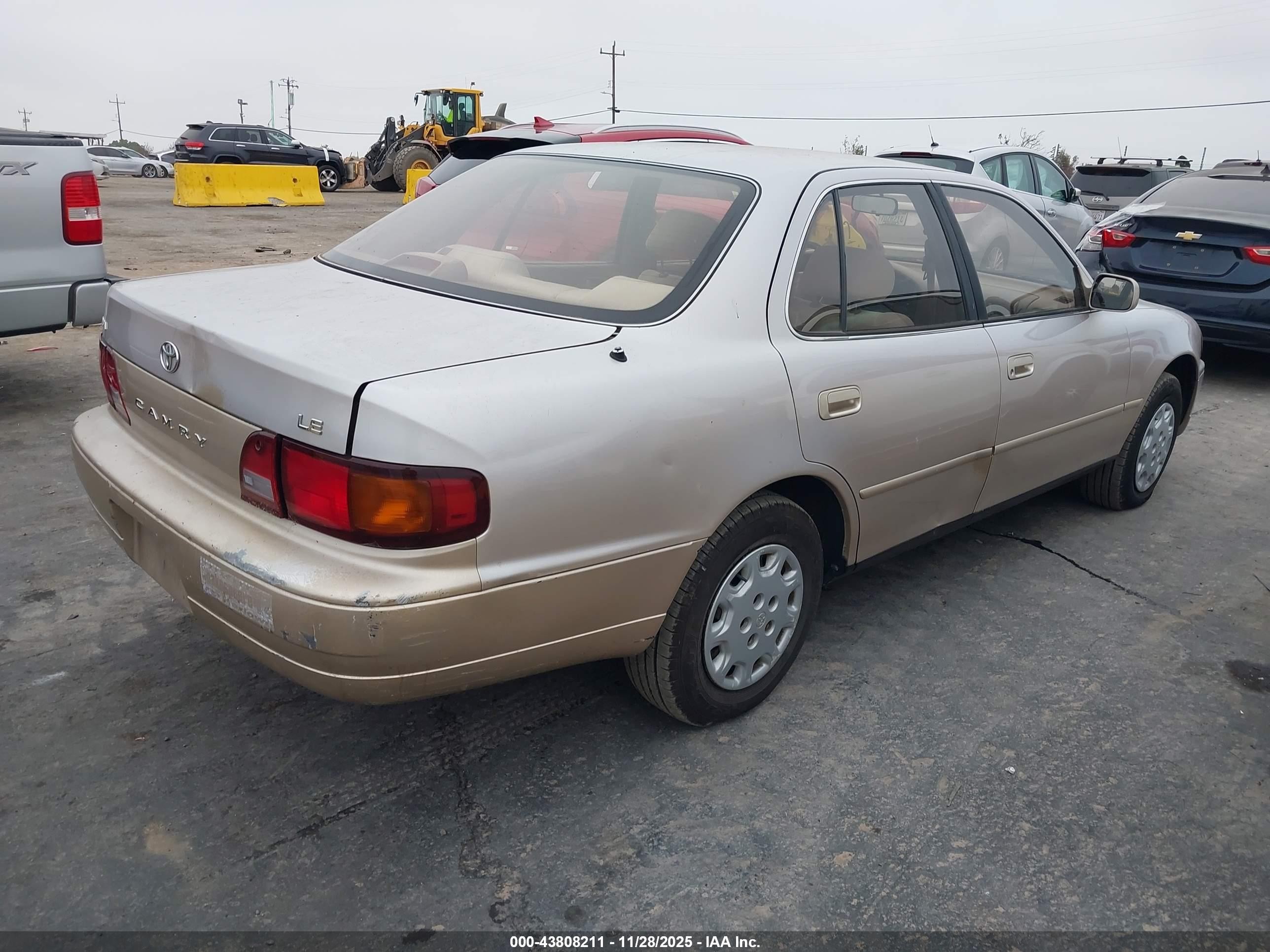 1995 Toyota Camry Le Gold vin: 4T1SK12E0SU613504