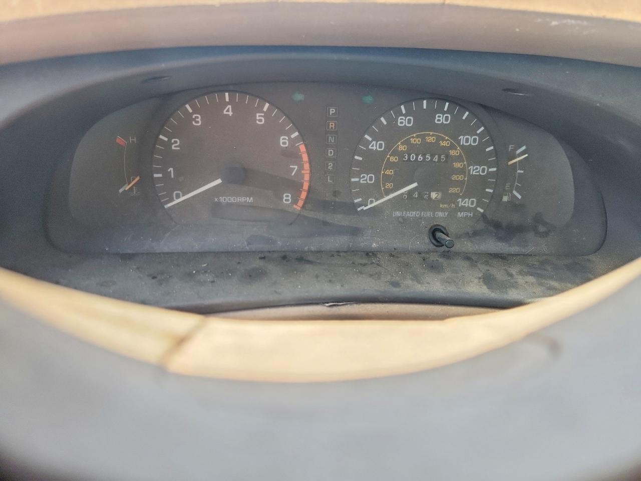 1993 Toyota Camry Le Gold vin: 4T1SK12E2PU195678