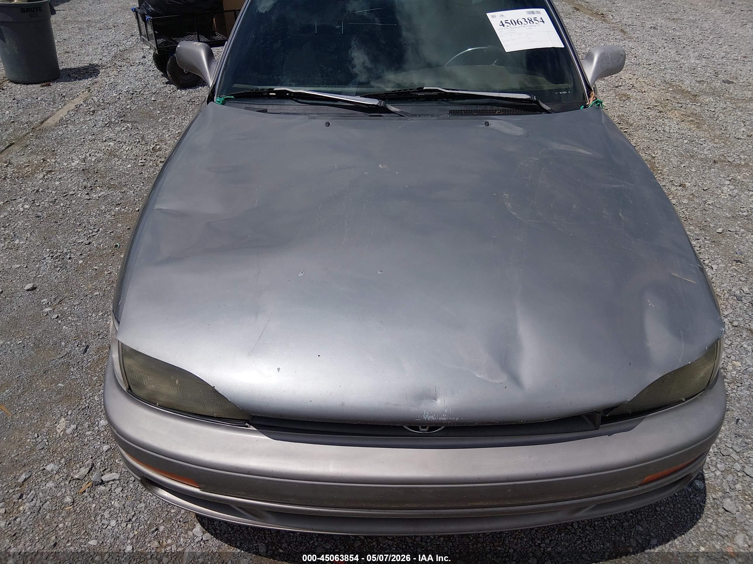 1993 Toyota Camry Le Gray vin: 4T1SK12E2PU271044
