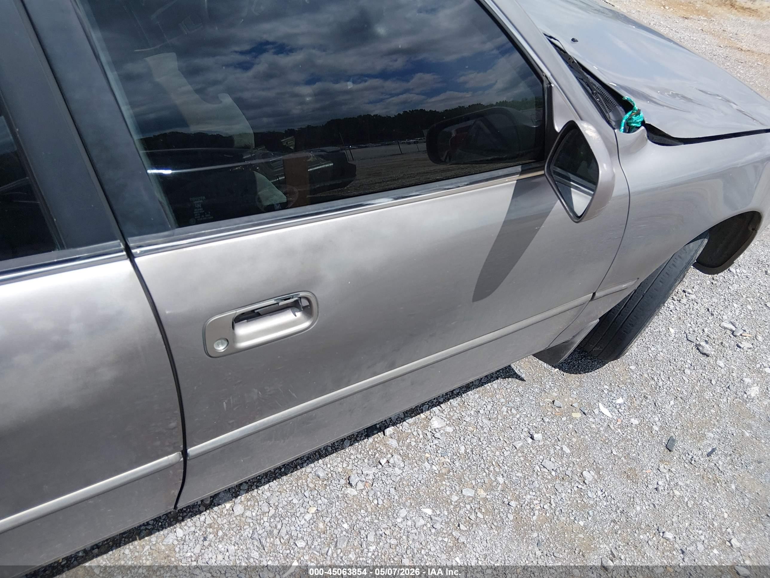 1993 Toyota Camry Le Gray vin: 4T1SK12E2PU271044