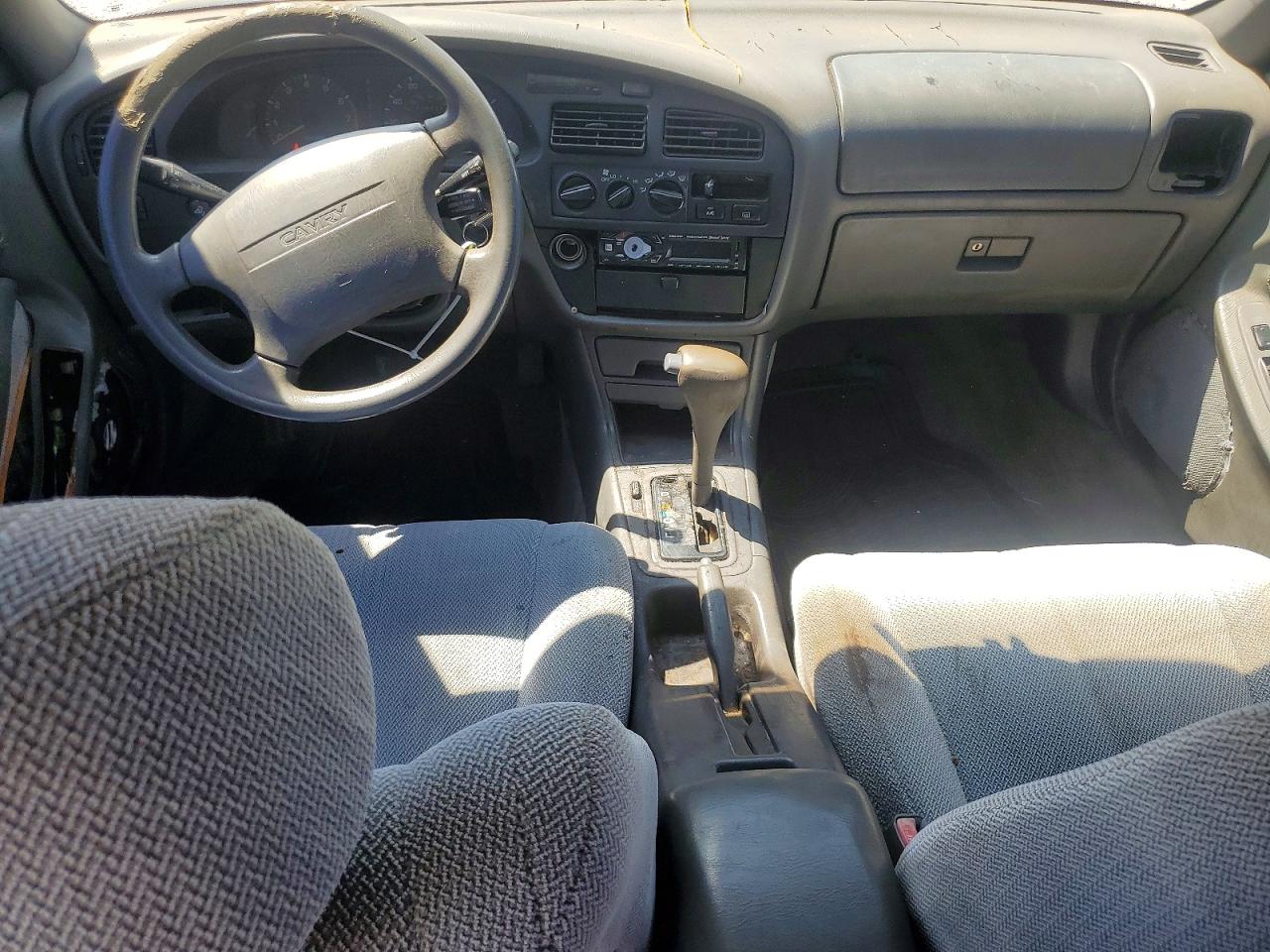 1994 Toyota Camry Le Green vin: 4T1SK12E5RU417780
