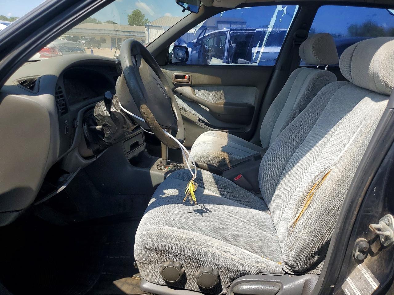 1994 Toyota Camry Le Green vin: 4T1SK12E5RU417780