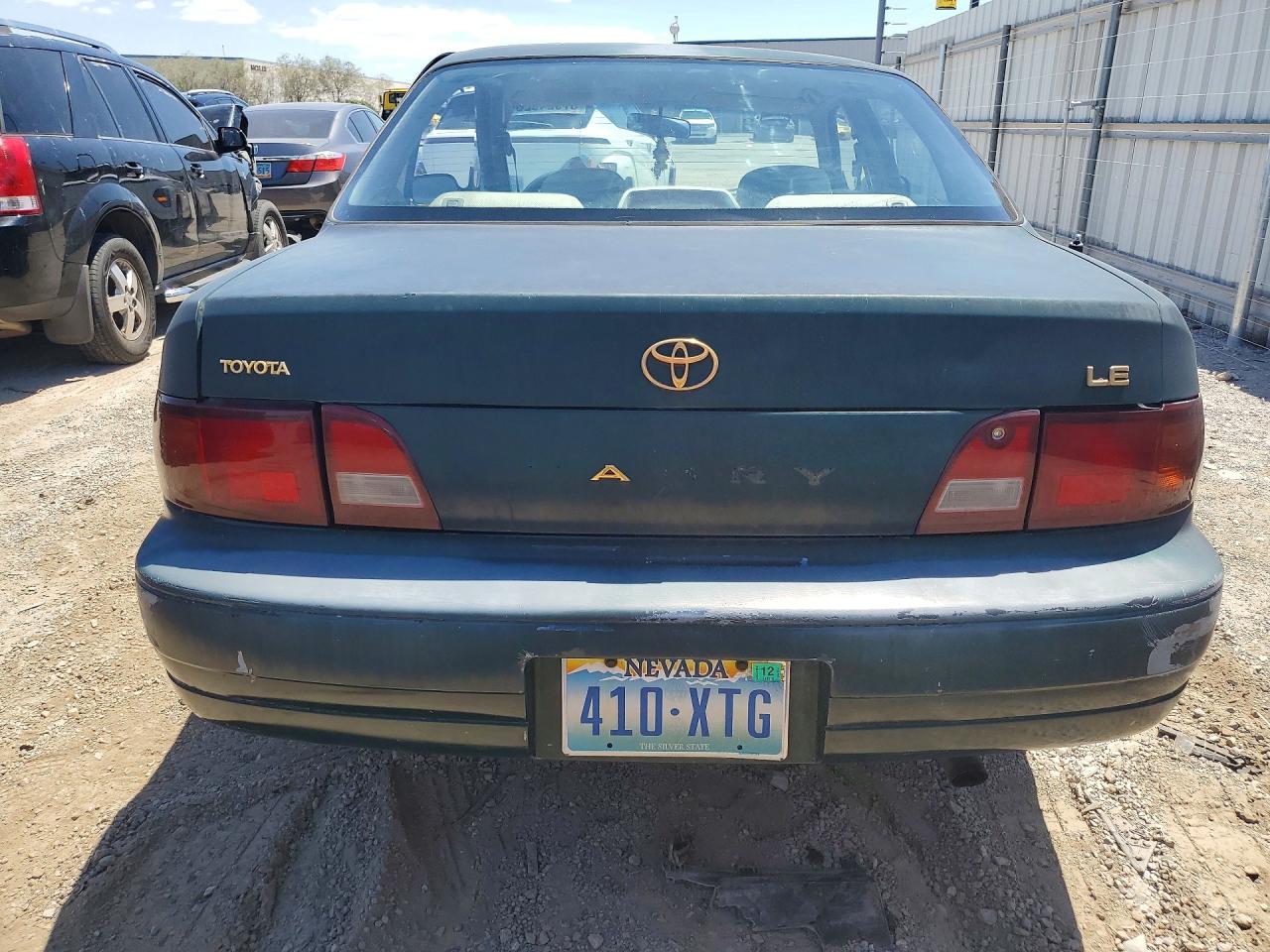 1994 Toyota Camry Le Green vin: 4T1SK12E5RU852007