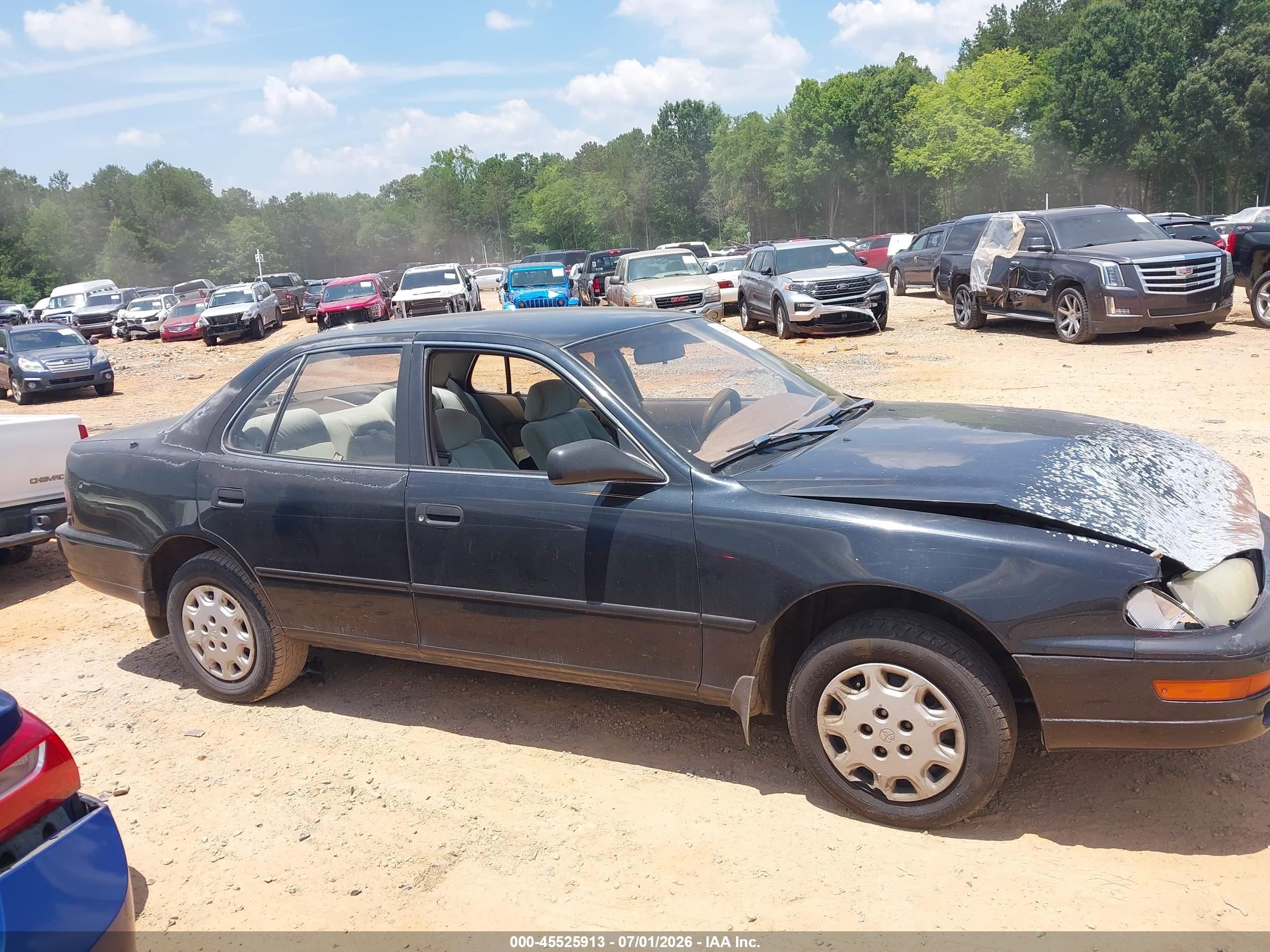 1993 Toyota Camry Le Black vin: 4T1SK12E7PU280516