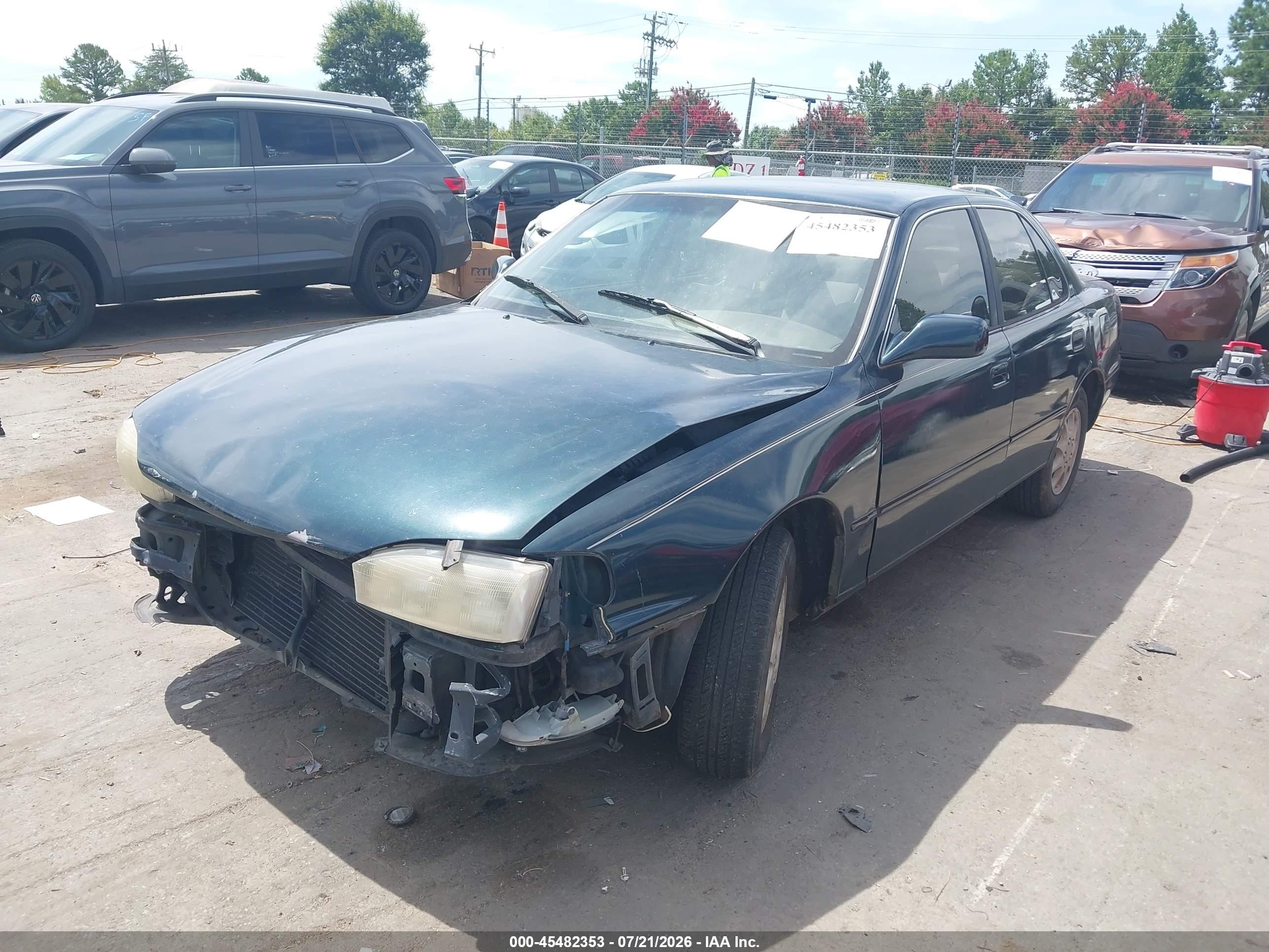 1994 Toyota Camry Le Green vin: 4T1SK12E7RU861341