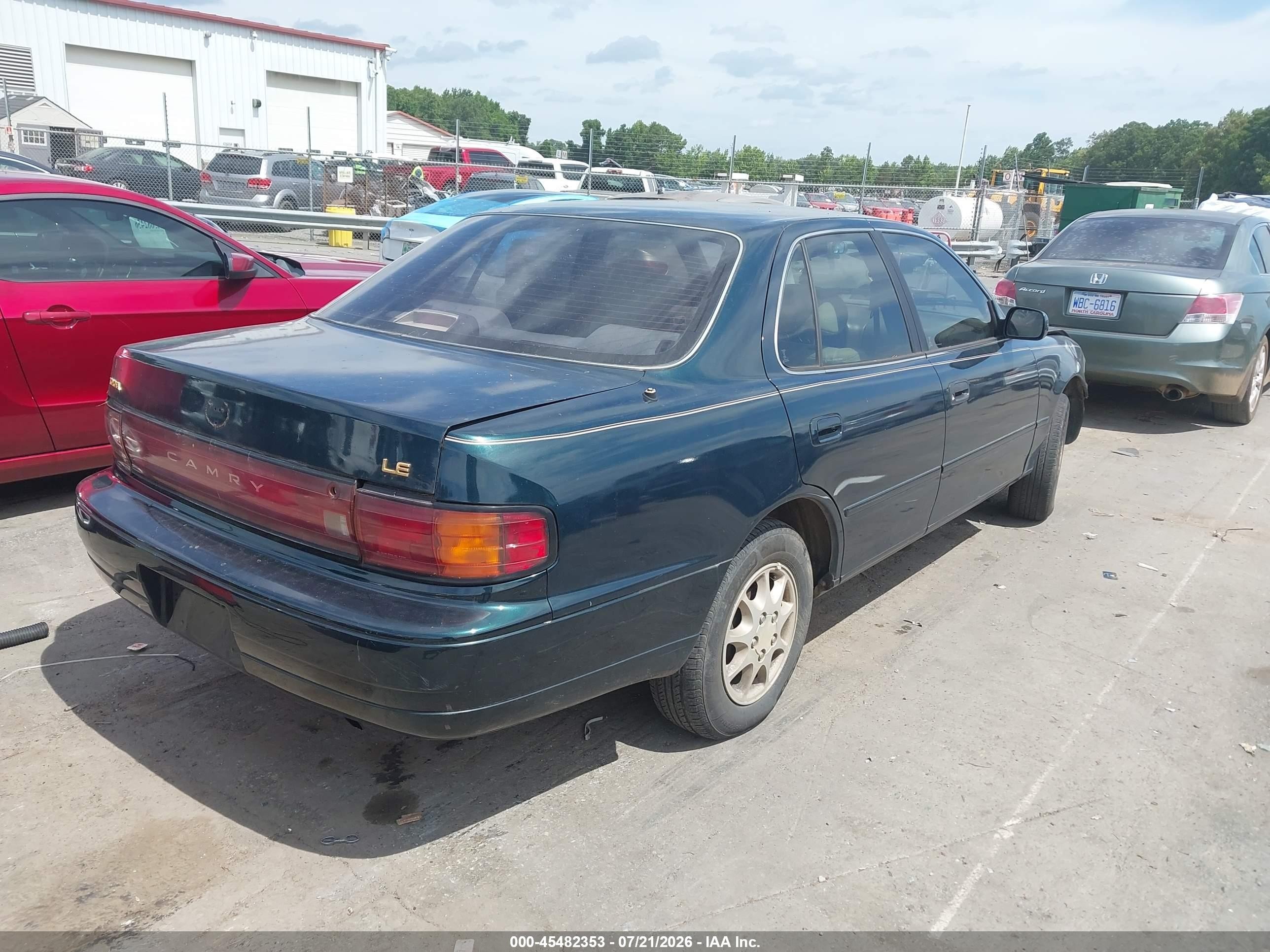 1994 Toyota Camry Le Green vin: 4T1SK12E7RU861341