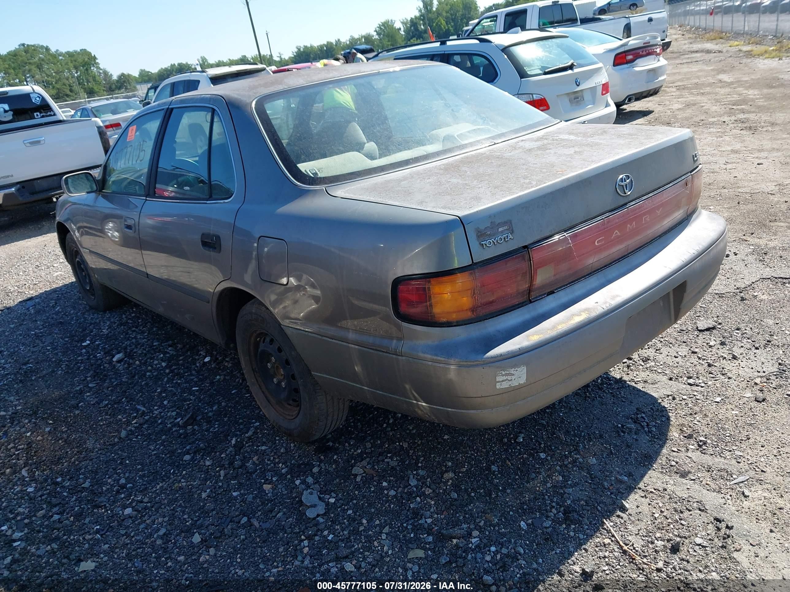 1994 Toyota Camry Le Gray vin: 4T1SK12EXRU473357