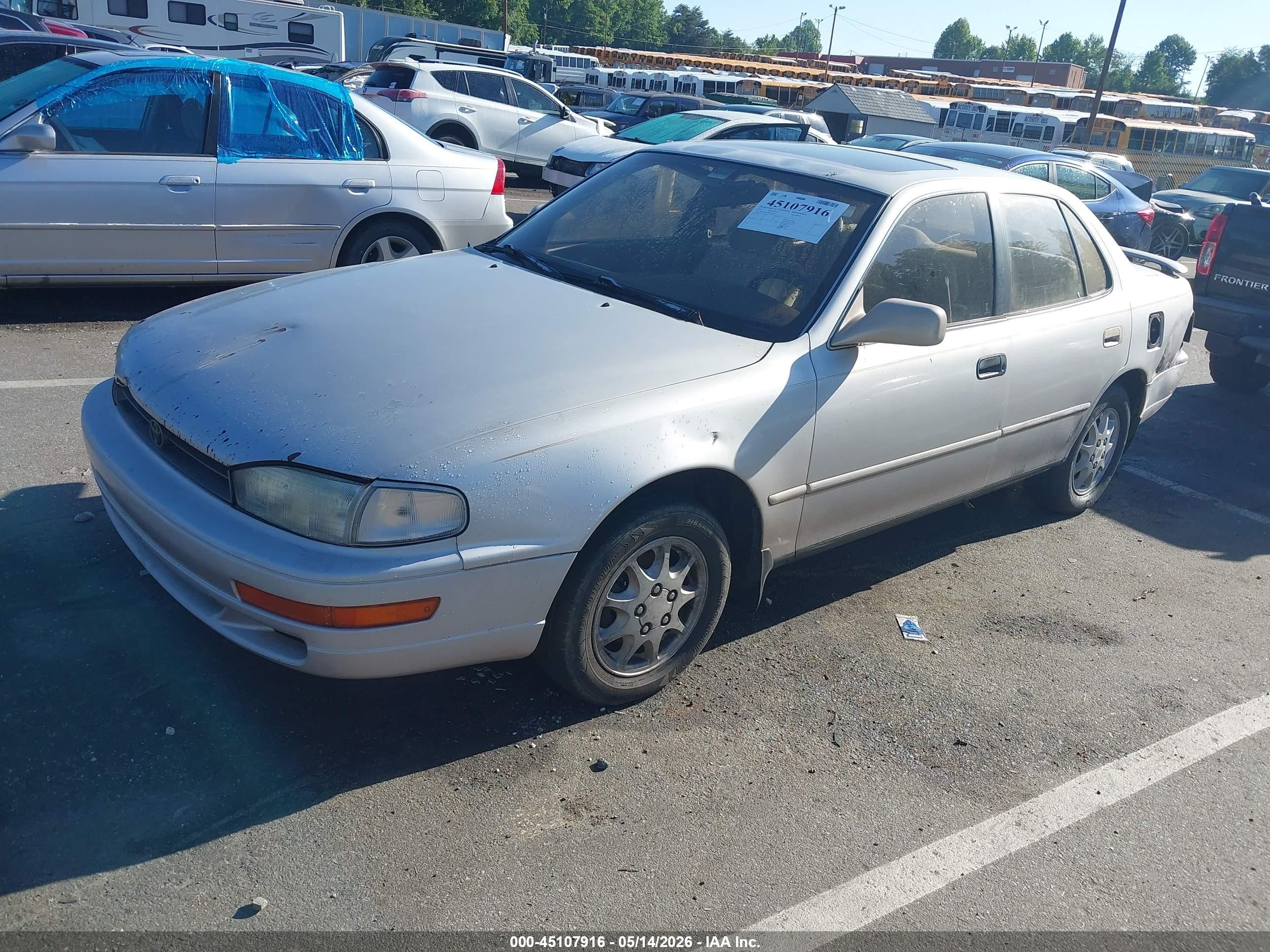 1994 Toyota Camry Xle Gold vin: 4T1SK13E5RU388246