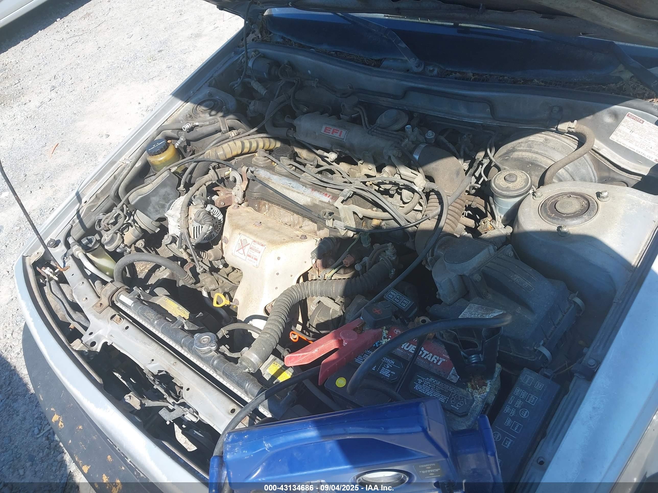 1990 Toyota Camry Dlx Blue vin: 4T1SV21E1LU145718