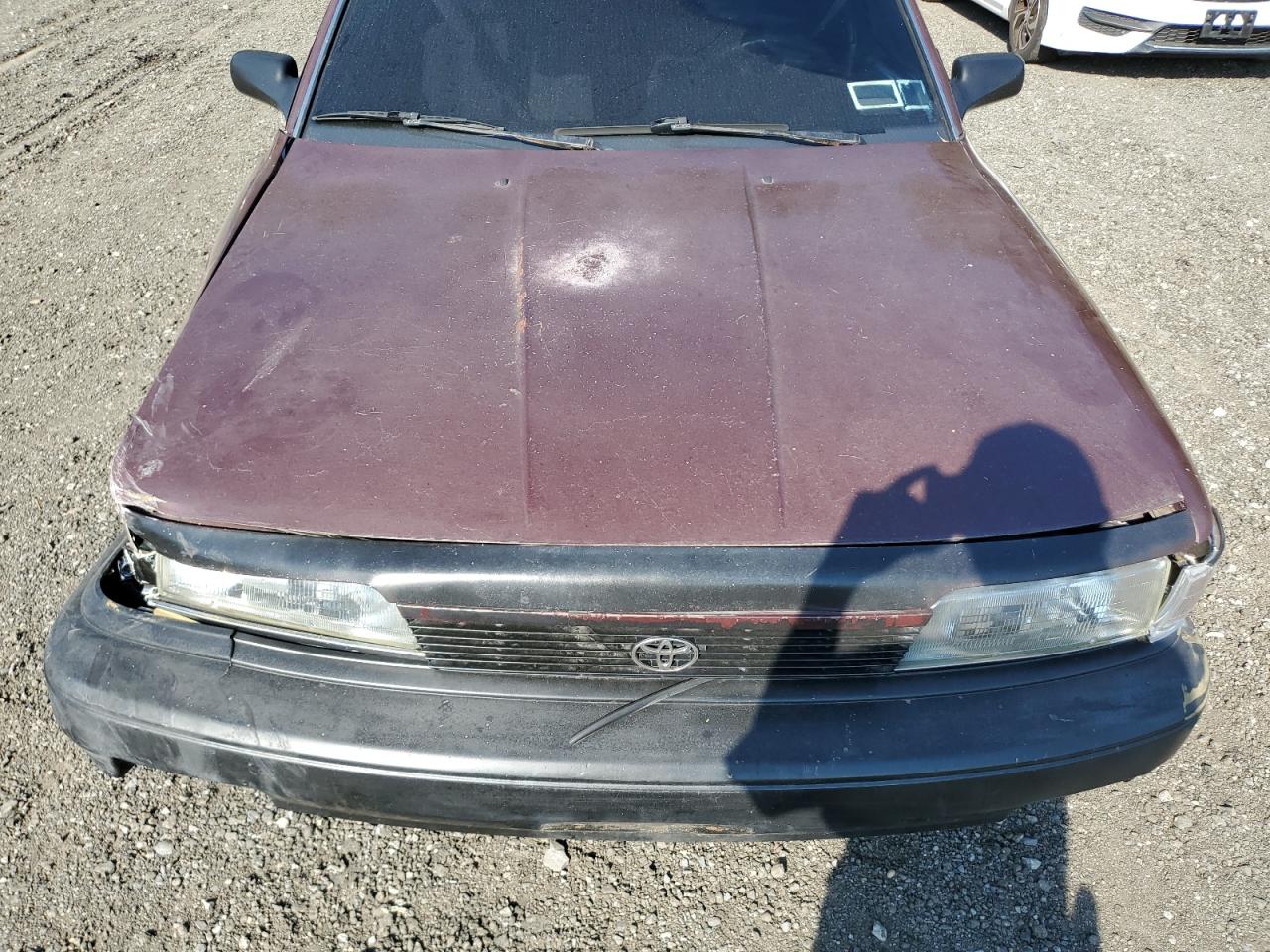 1990 Toyota Camry Dlx Бордовый vin: 4T1SV21E1LU231868