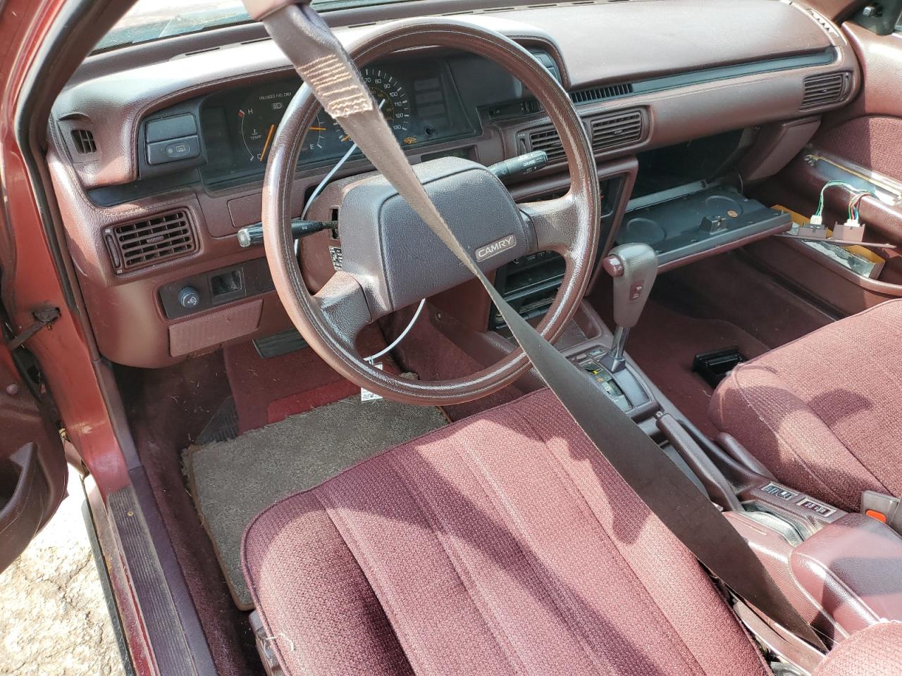 1990 Toyota Camry Dlx Темно-бордовый vin: 4T1SV21E2LU153889
