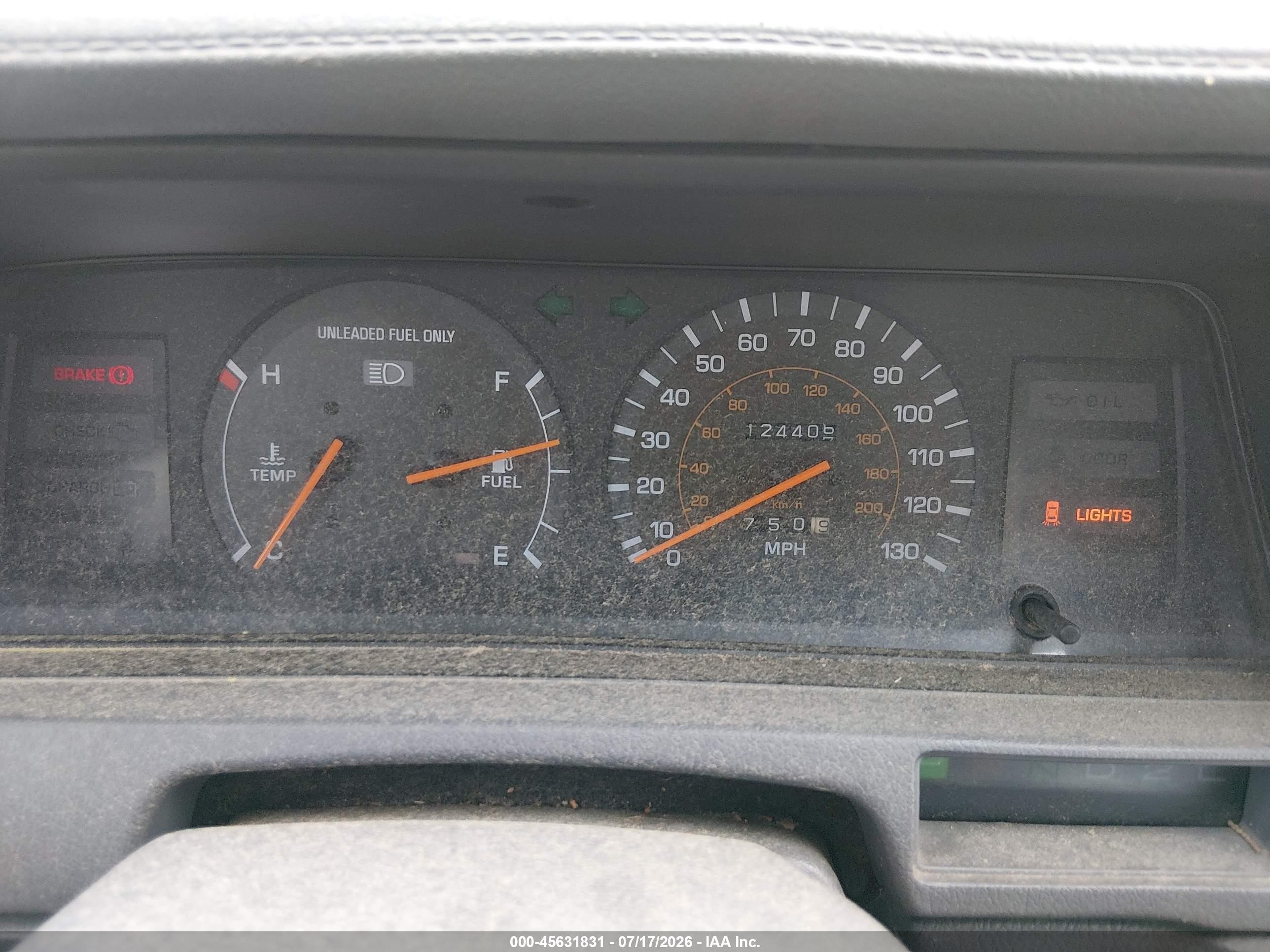 1991 Toyota Camry Dlx Burgundy vin: 4T1SV21E2MU442174