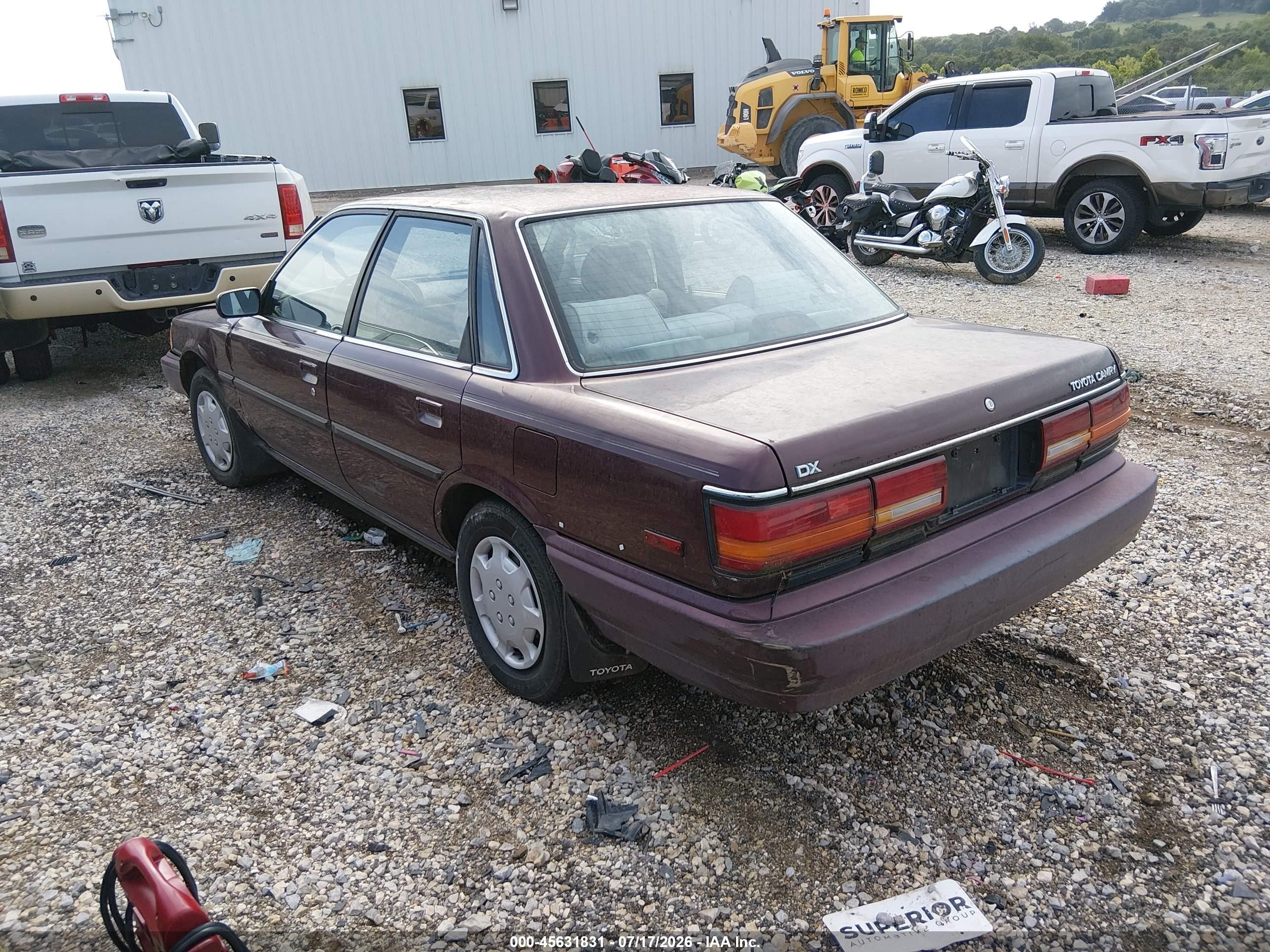 1991 Toyota Camry Dlx Burgundy vin: 4T1SV21E2MU442174