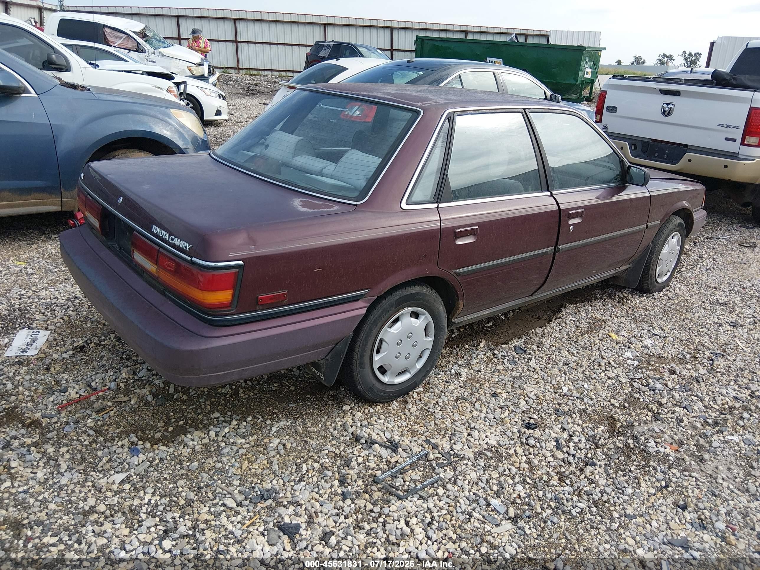 1991 Toyota Camry Dlx Burgundy vin: 4T1SV21E2MU442174