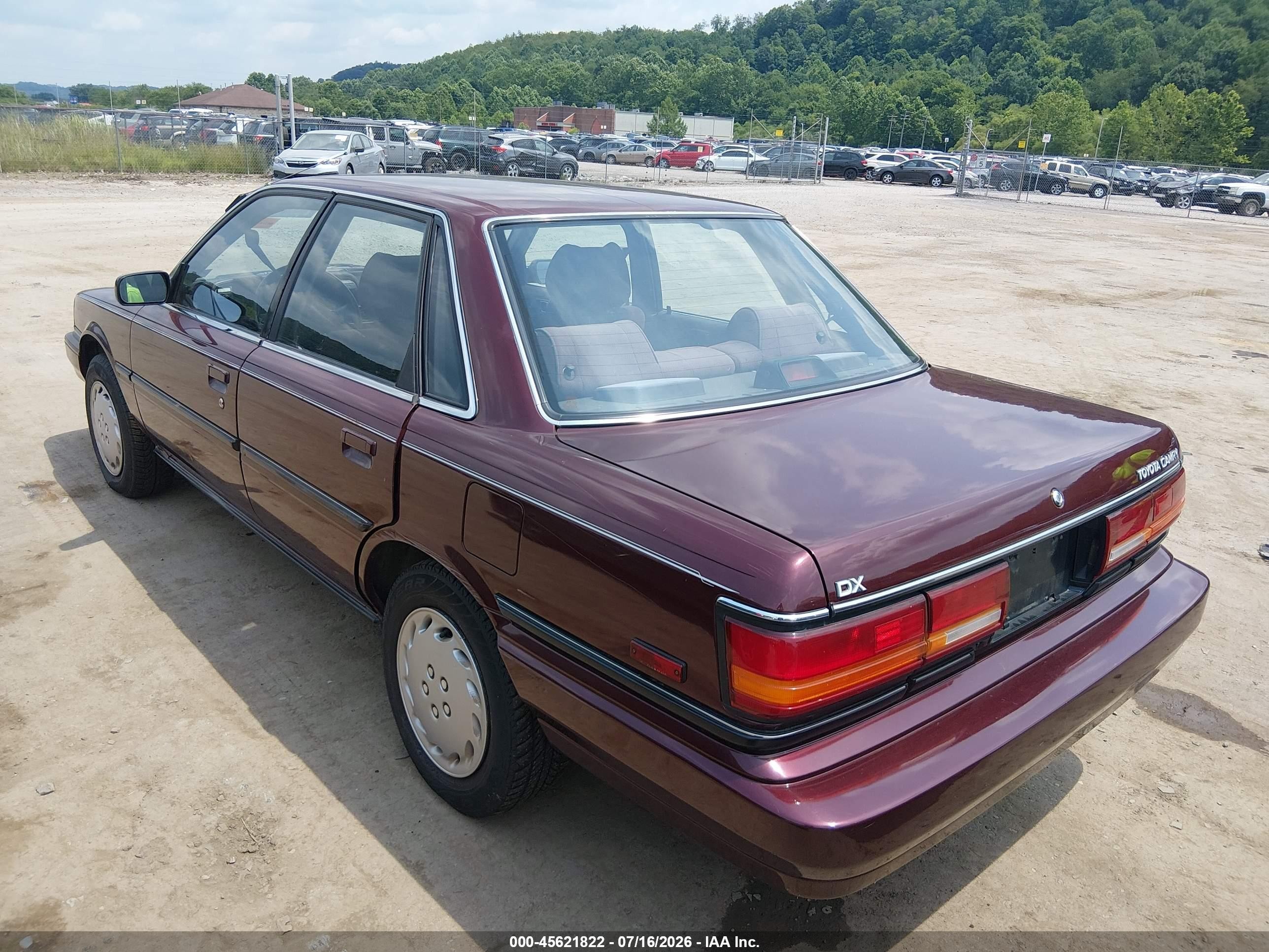 1991 Toyota Camry Dlx Purple vin: 4T1SV21E3MU357568