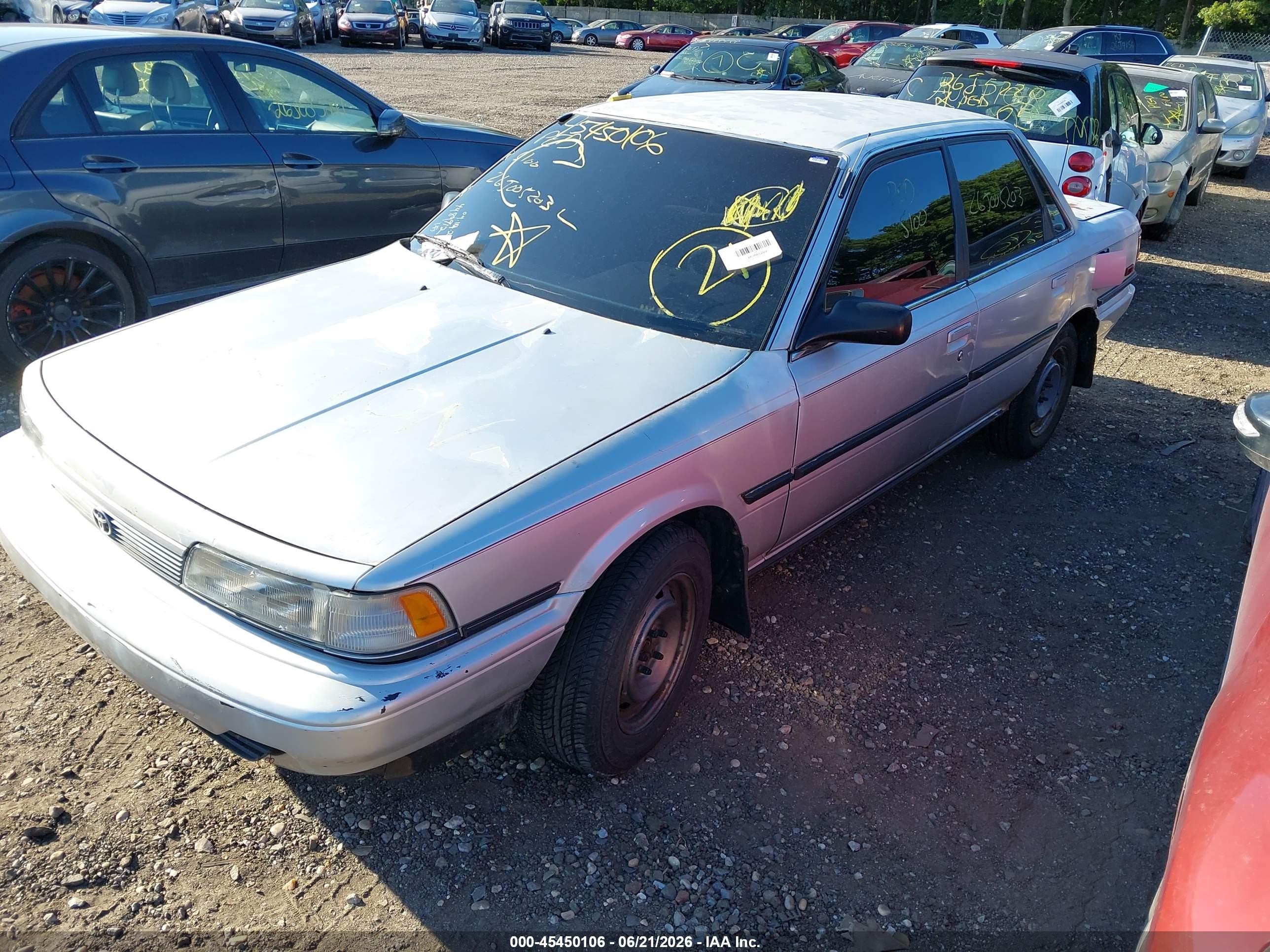 1991 Toyota Camry Dlx Gray vin: 4T1SV21E3MU370983