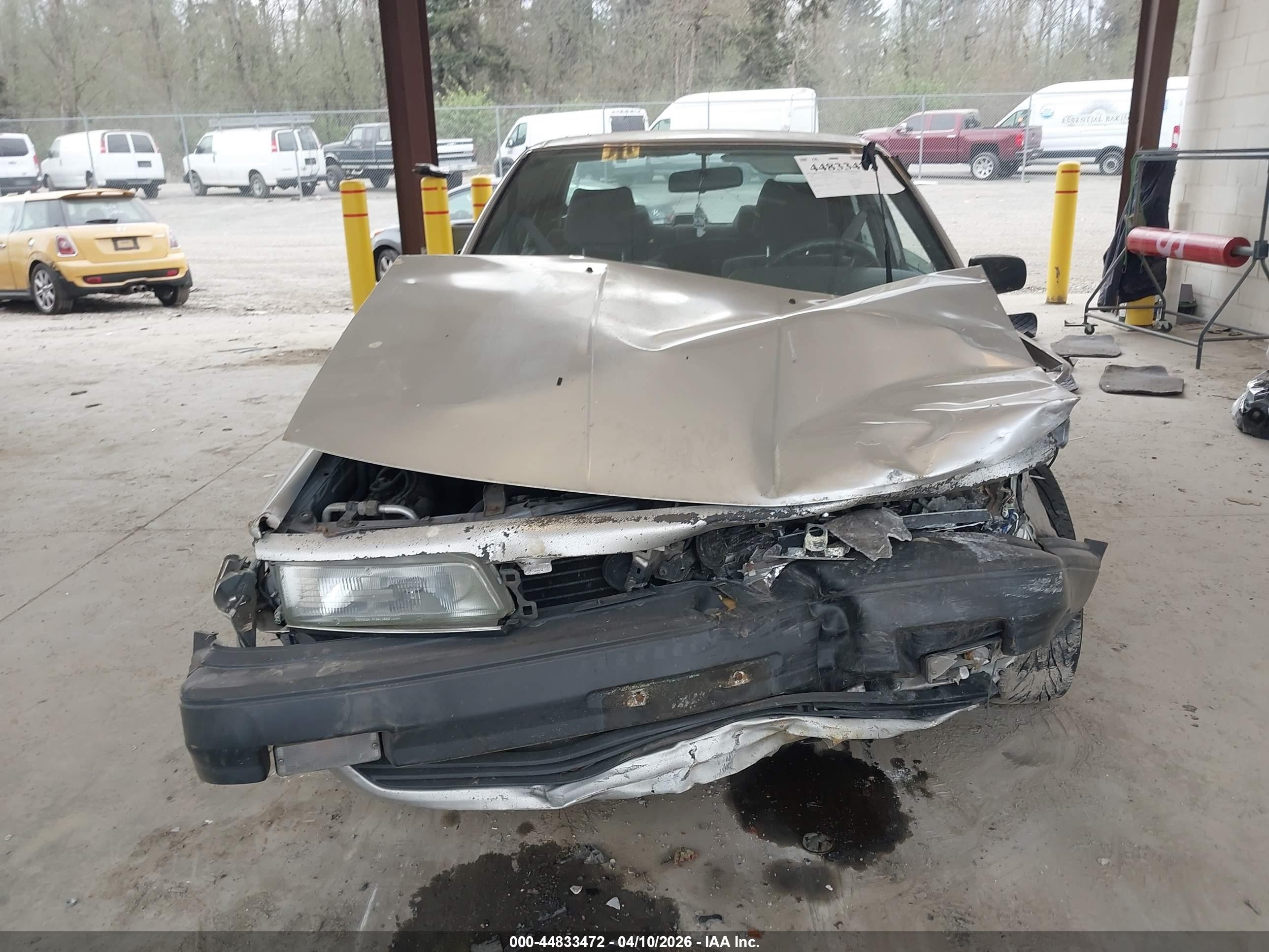 1991 Toyota Camry Dlx Серебряный vin: 4T1SV21E4MU319489