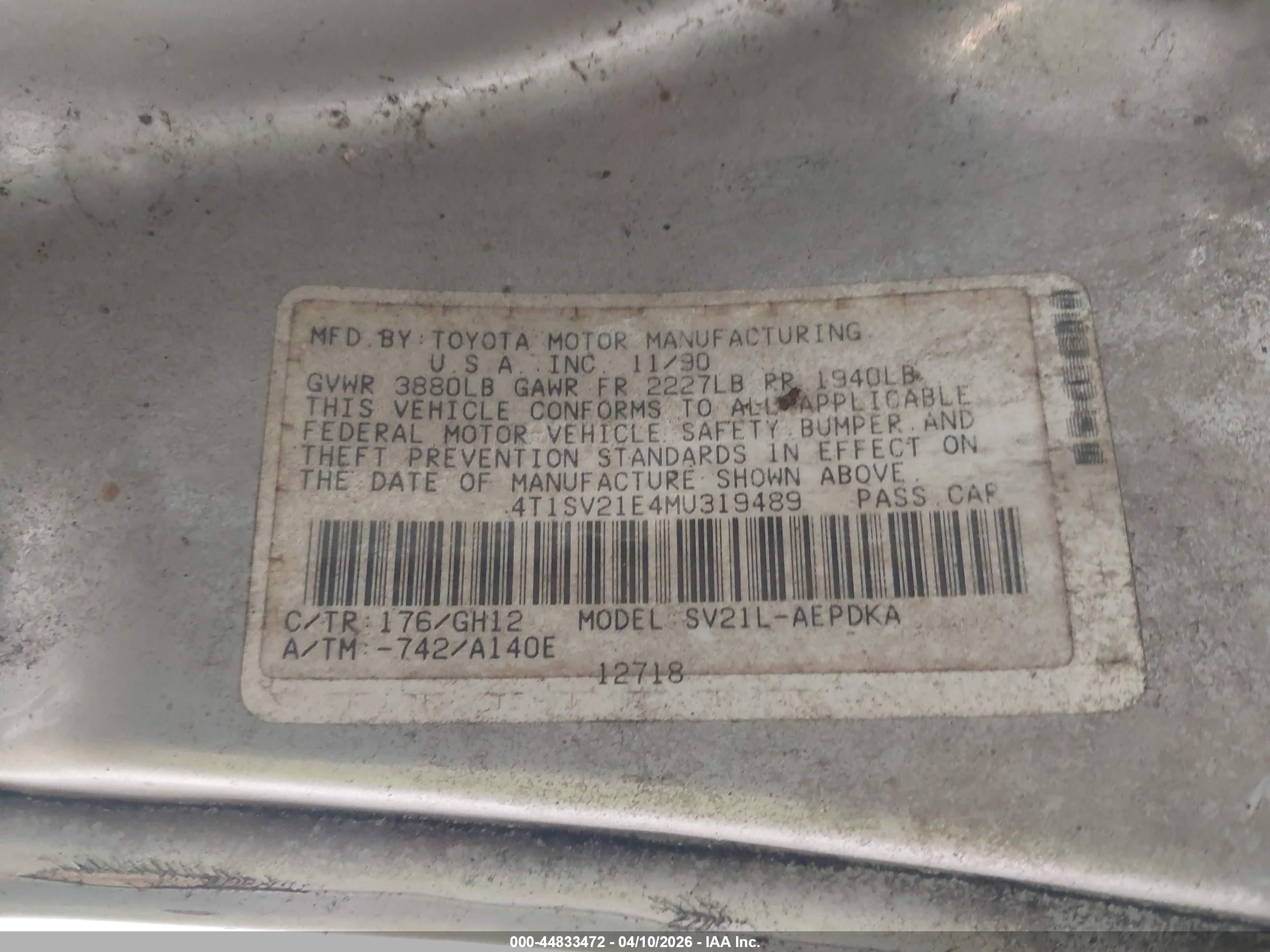 1991 Toyota Camry Dlx Серебряный vin: 4T1SV21E4MU319489