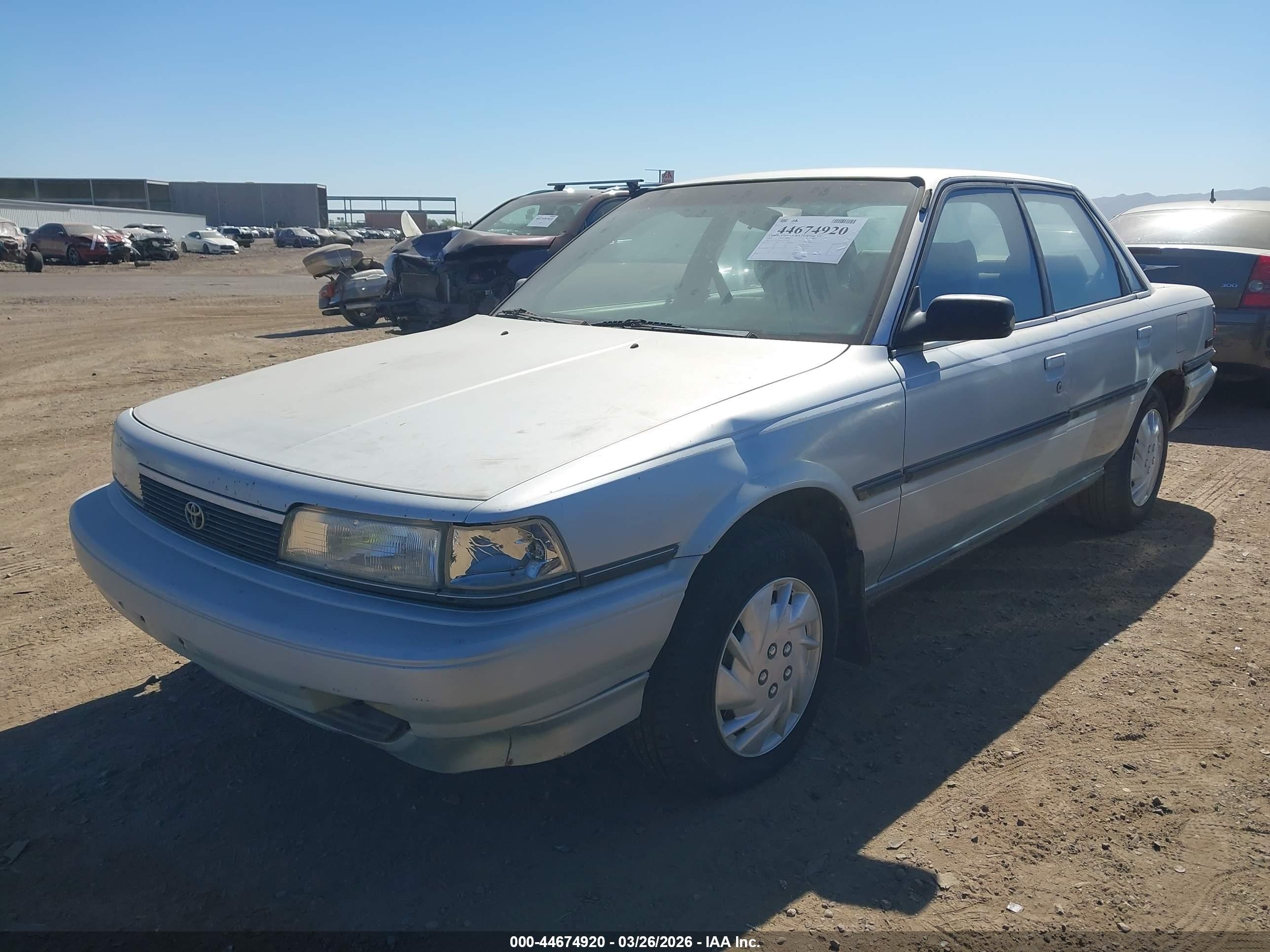 1991 Toyota Camry Dlx Silver vin: 4T1SV21E5MU423151