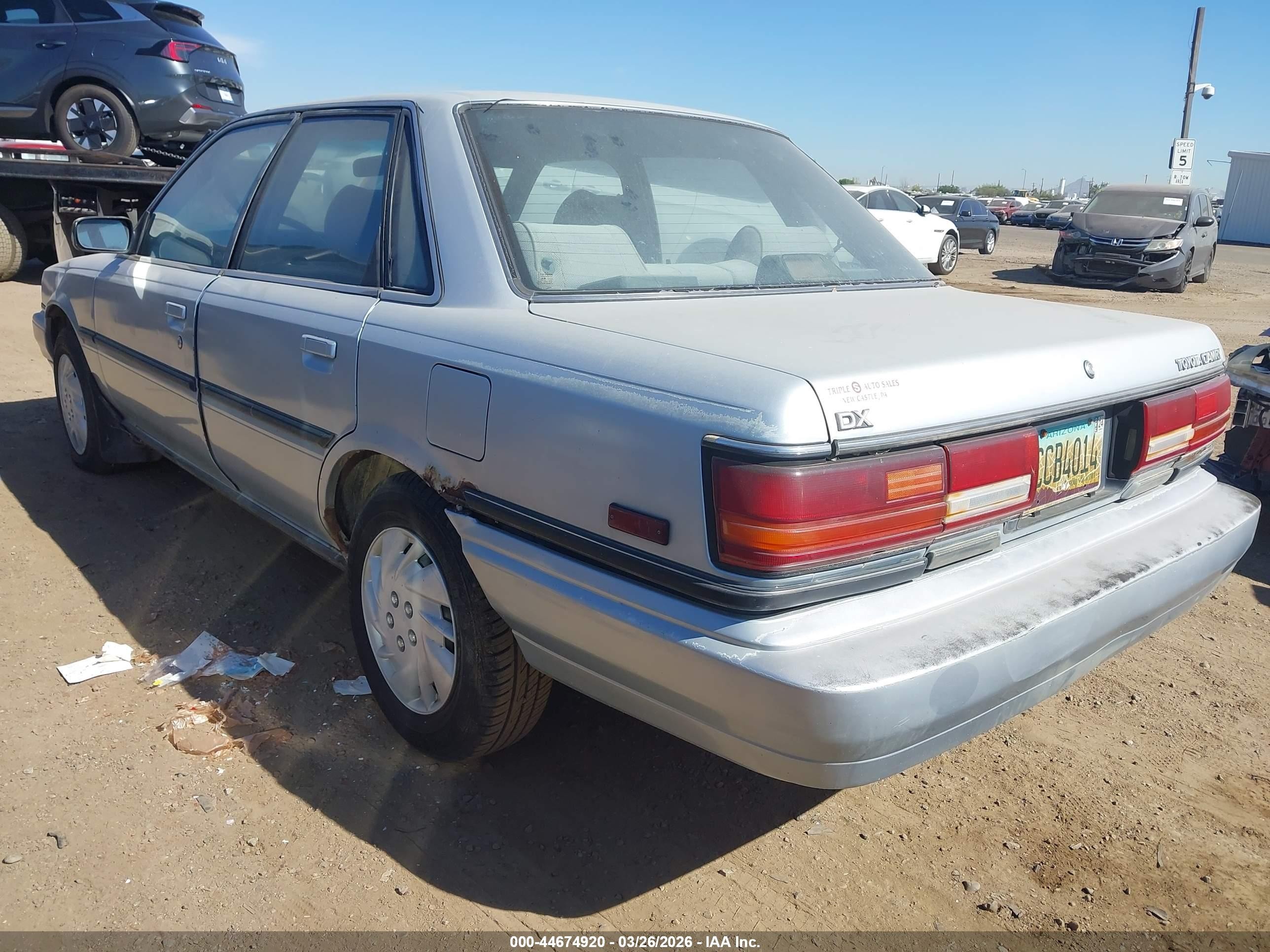 1991 Toyota Camry Dlx Silver vin: 4T1SV21E5MU423151