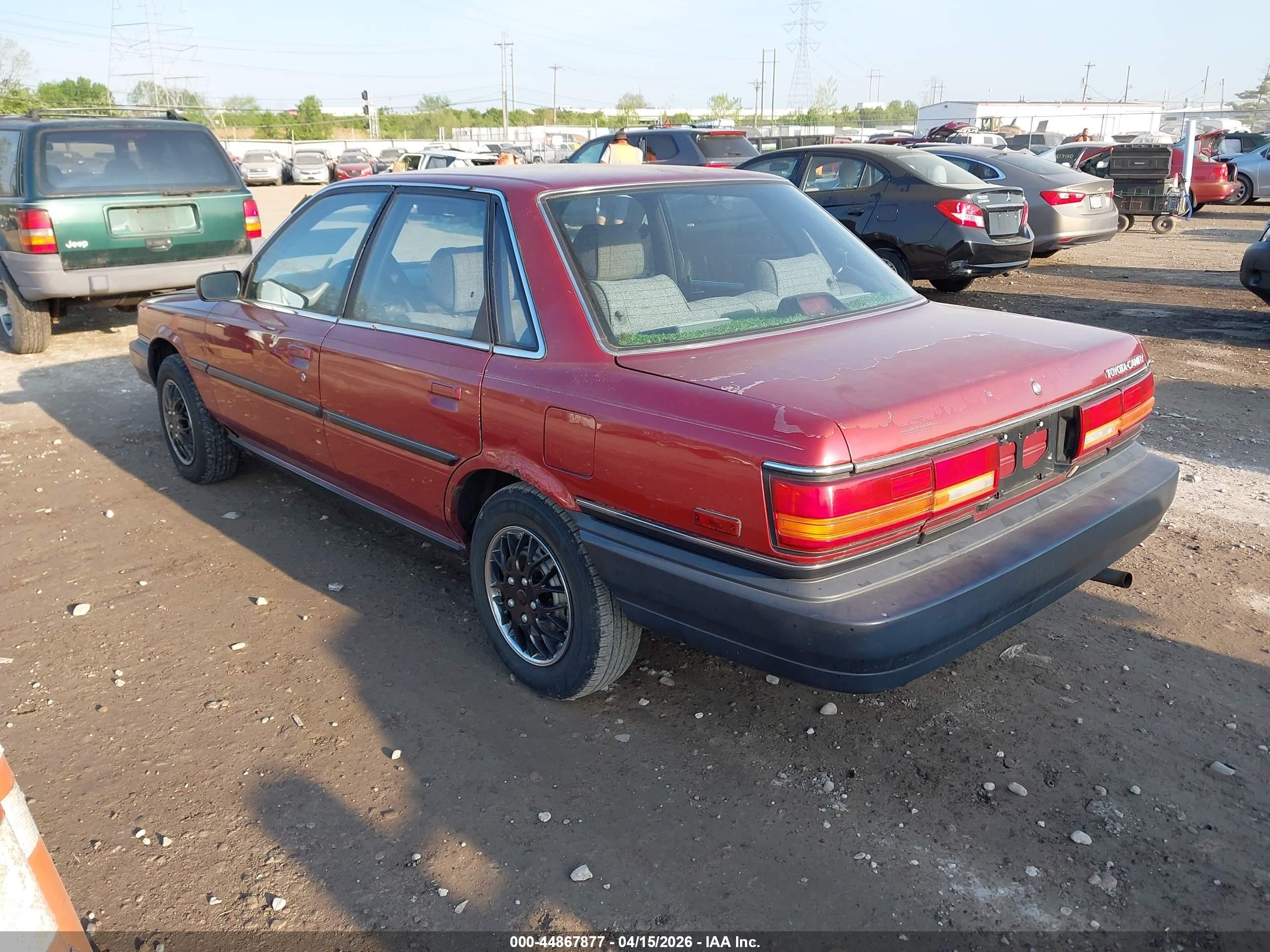 1990 Toyota Camry Dlx Красный vin: 4T1SV21E6LU238122