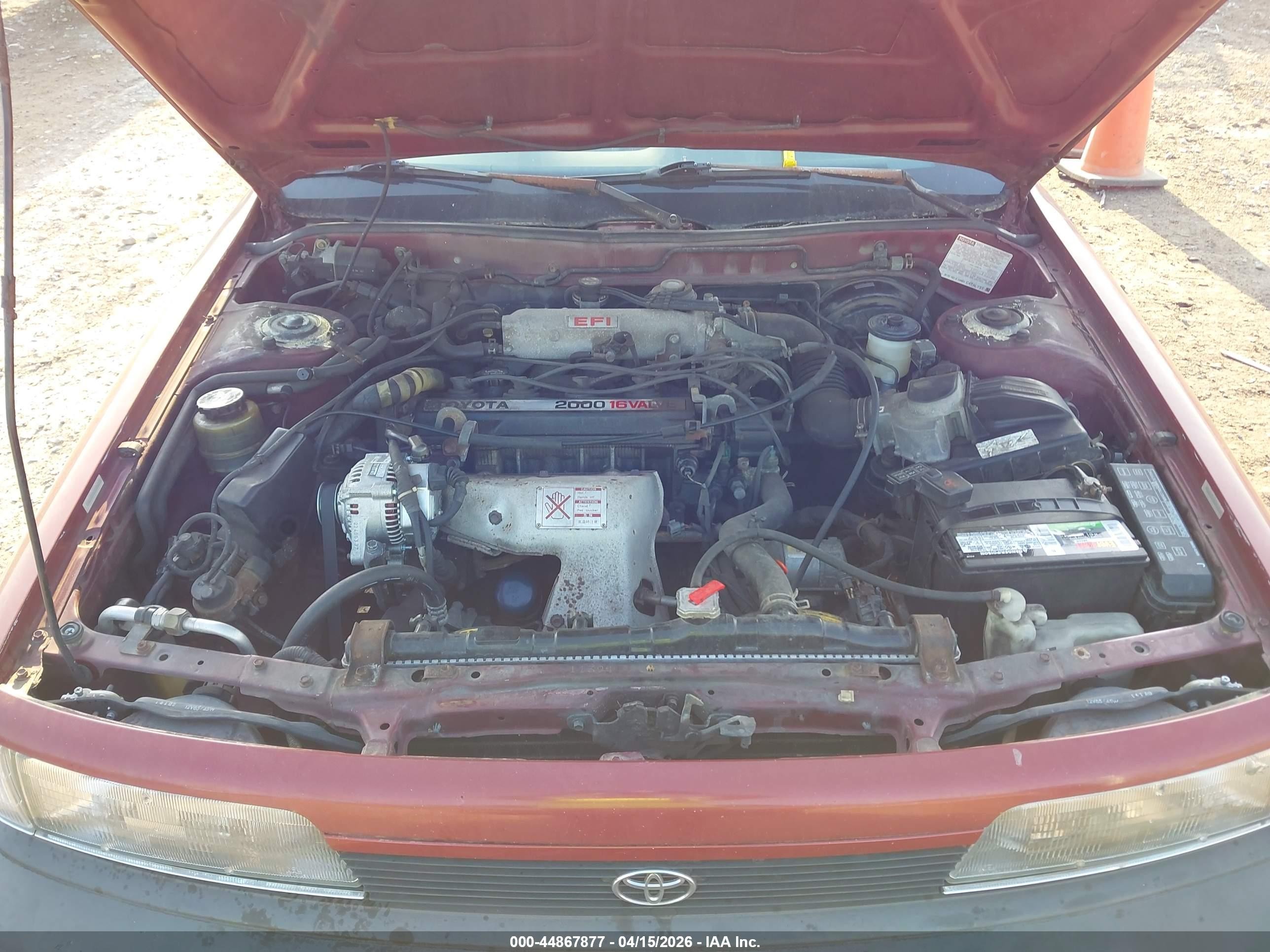1990 Toyota Camry Dlx Красный vin: 4T1SV21E6LU238122