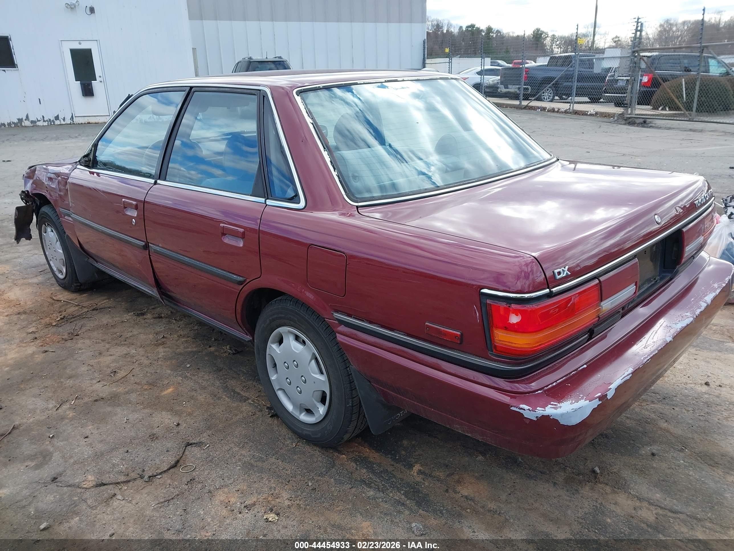 1991 Toyota Camry Dlx Red vin: 4T1SV21E9MU398433