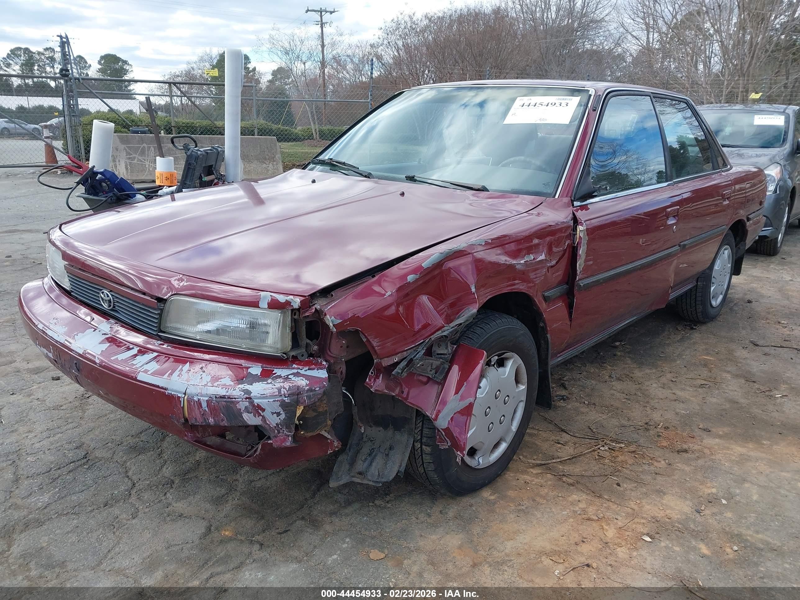 1991 Toyota Camry Dlx Red vin: 4T1SV21E9MU398433