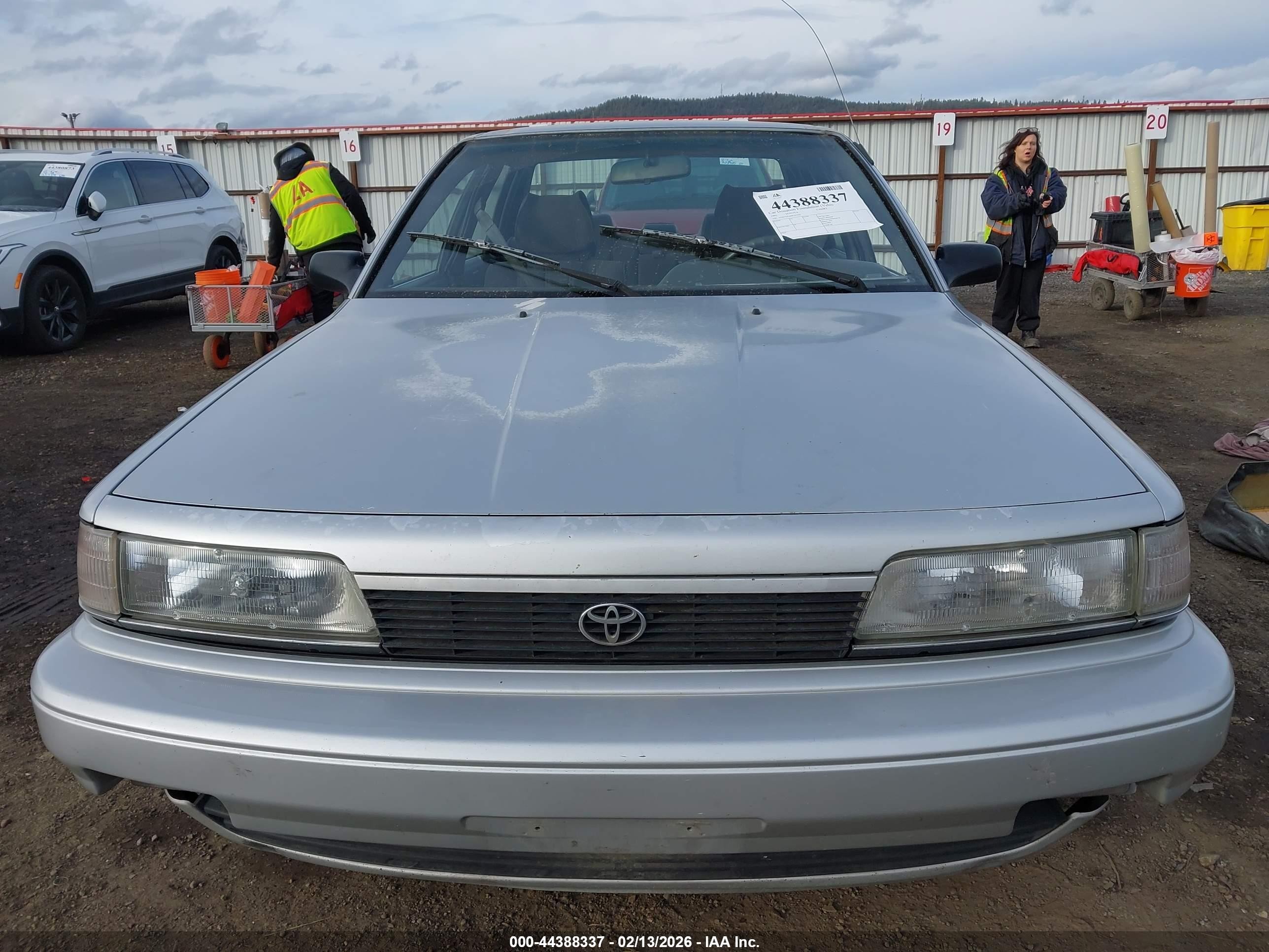 1991 Toyota Camry Dlx Silver vin: 4T1SV21EXMU313762