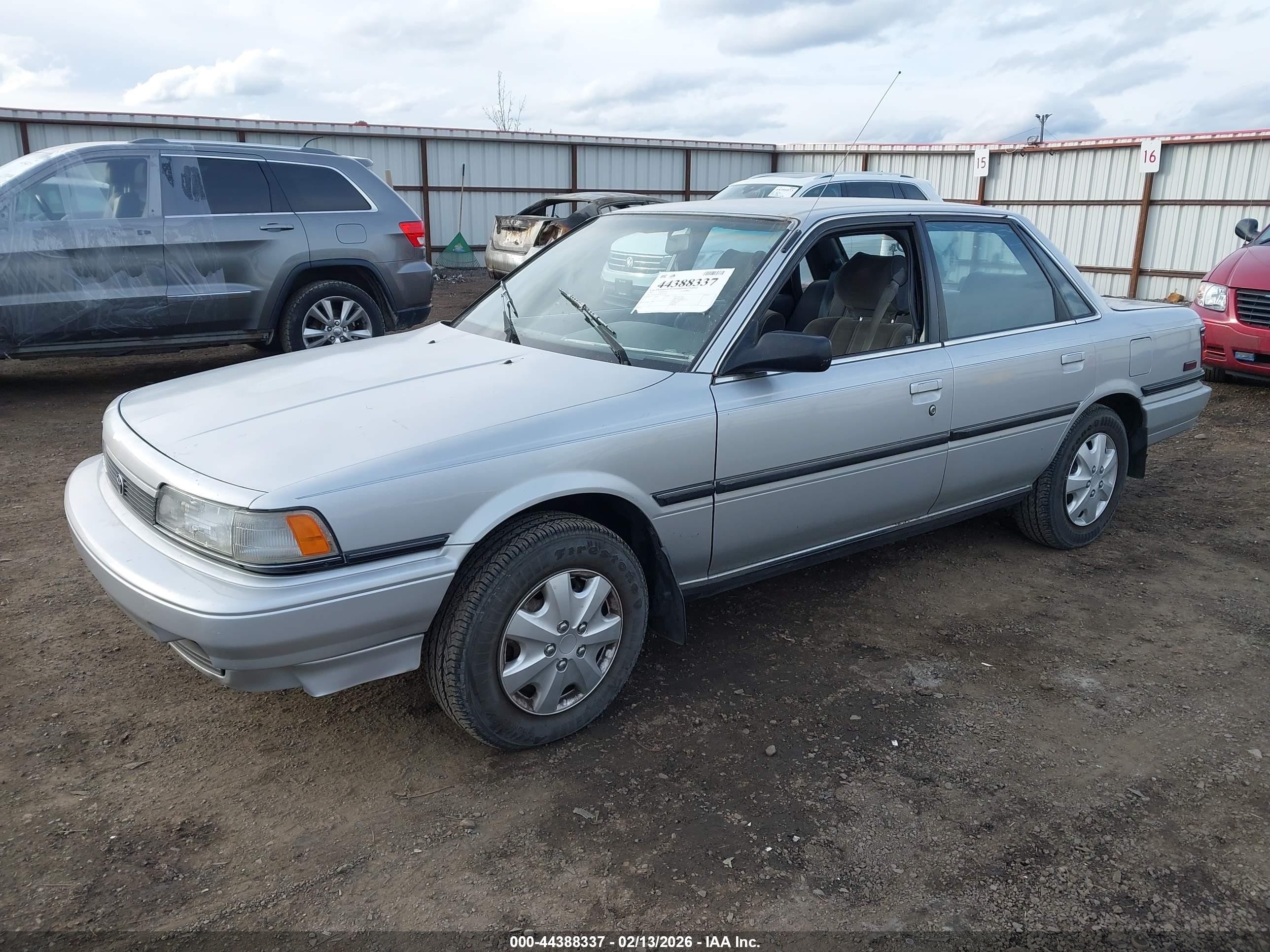 1991 Toyota Camry Dlx Silver vin: 4T1SV21EXMU313762