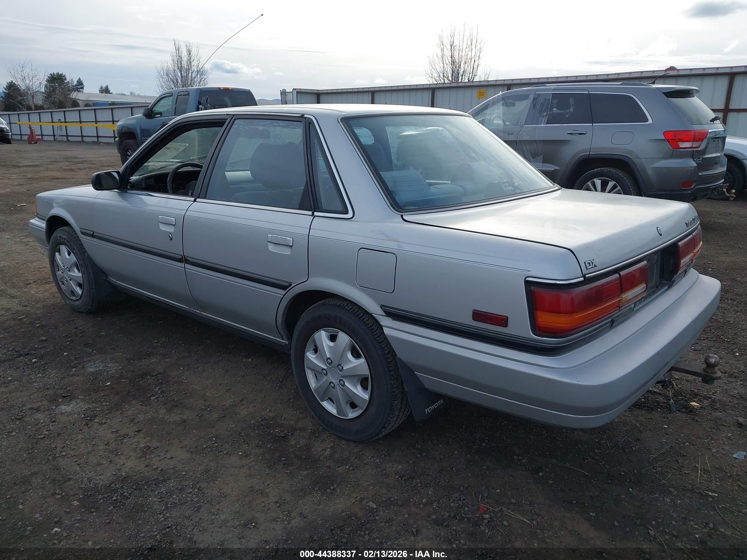 1991 Toyota Camry Dlx Silver vin: 4T1SV21EXMU313762