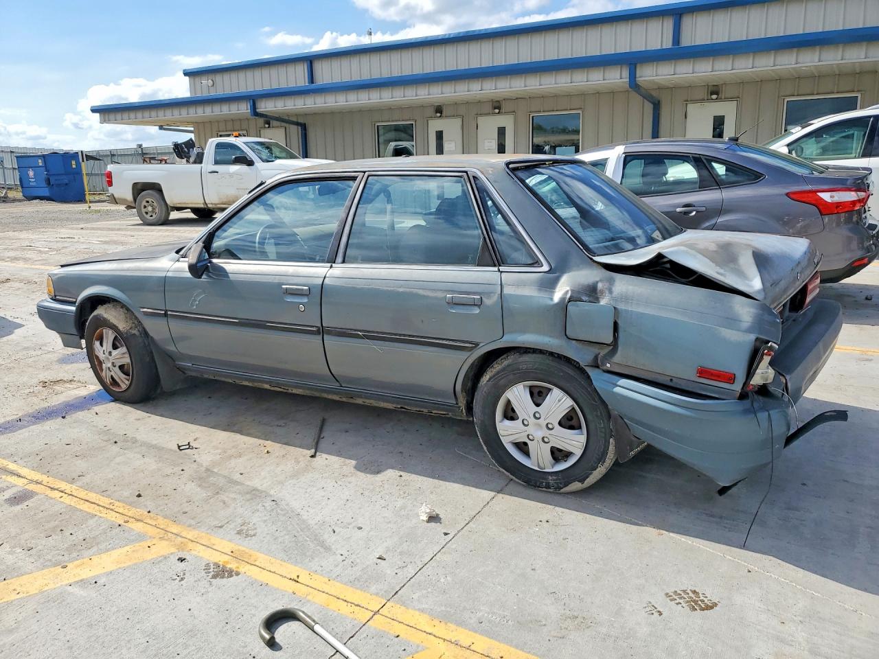 1991 Toyota Camry Dlx Серый vin: 4T1SV21EXMU332733