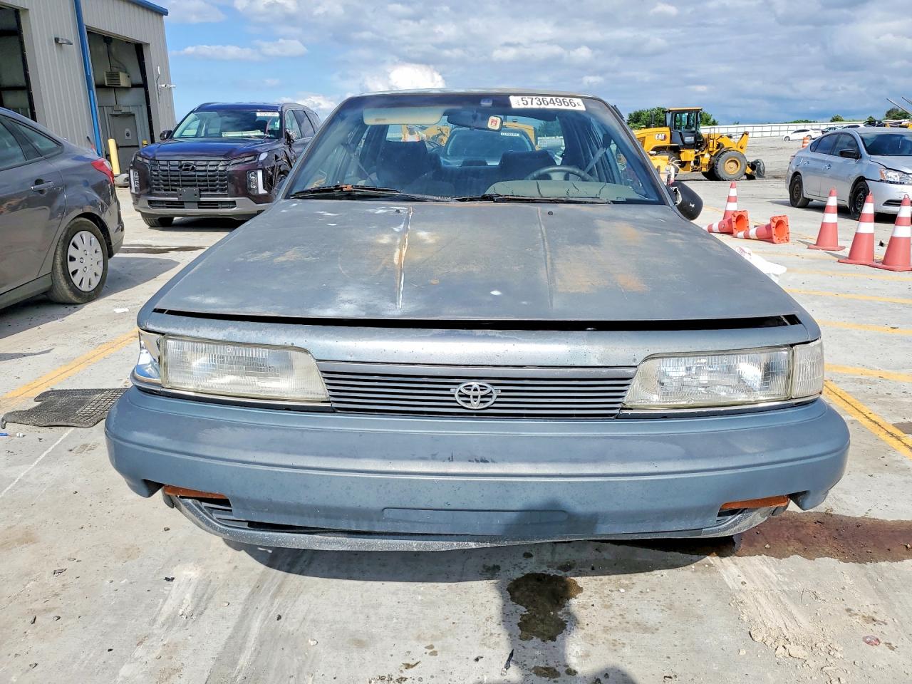 1991 Toyota Camry Dlx Серый vin: 4T1SV21EXMU332733