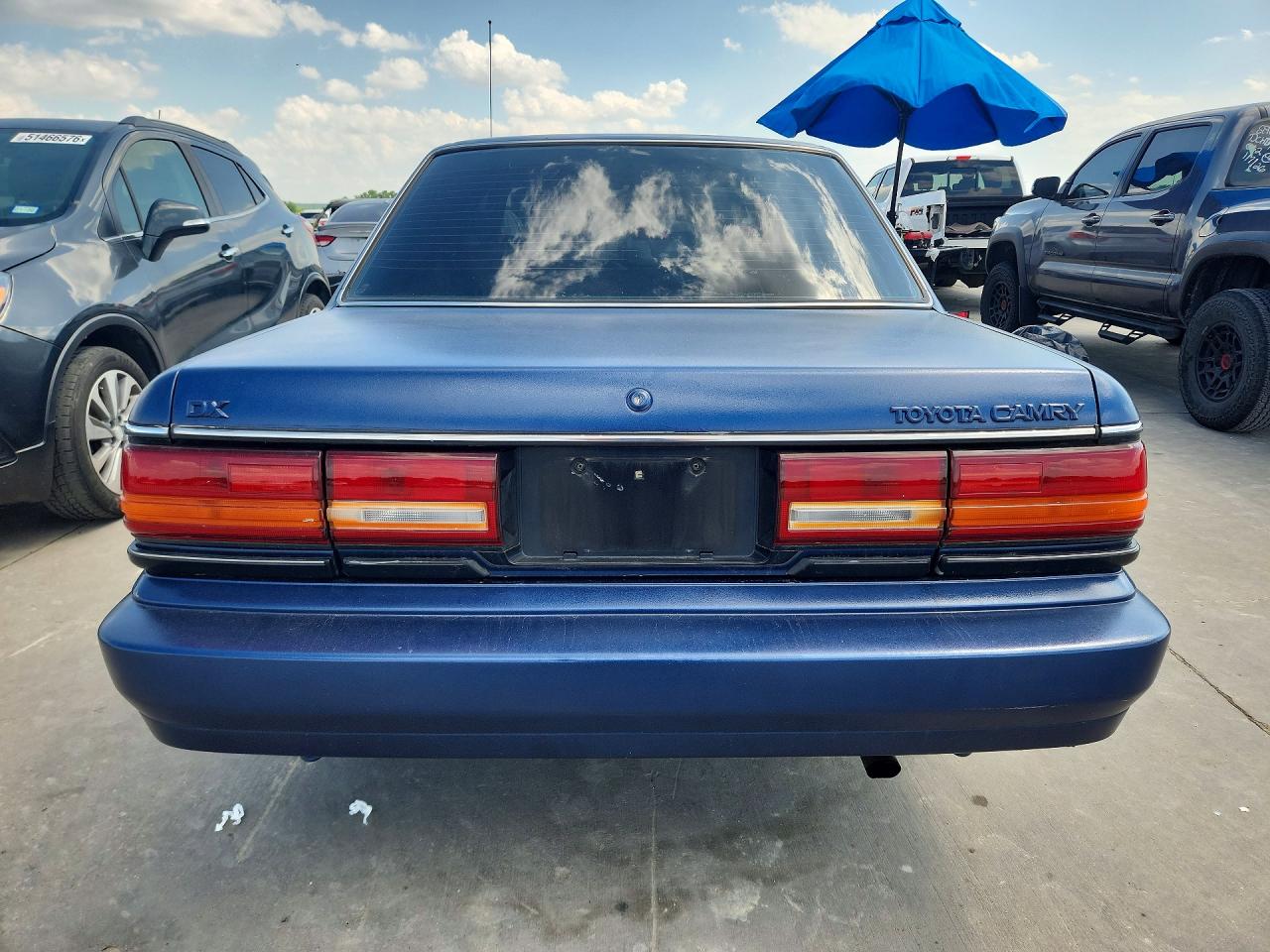 1991 Toyota Camry Dlx Blue vin: 4T1SV21EXMU354019