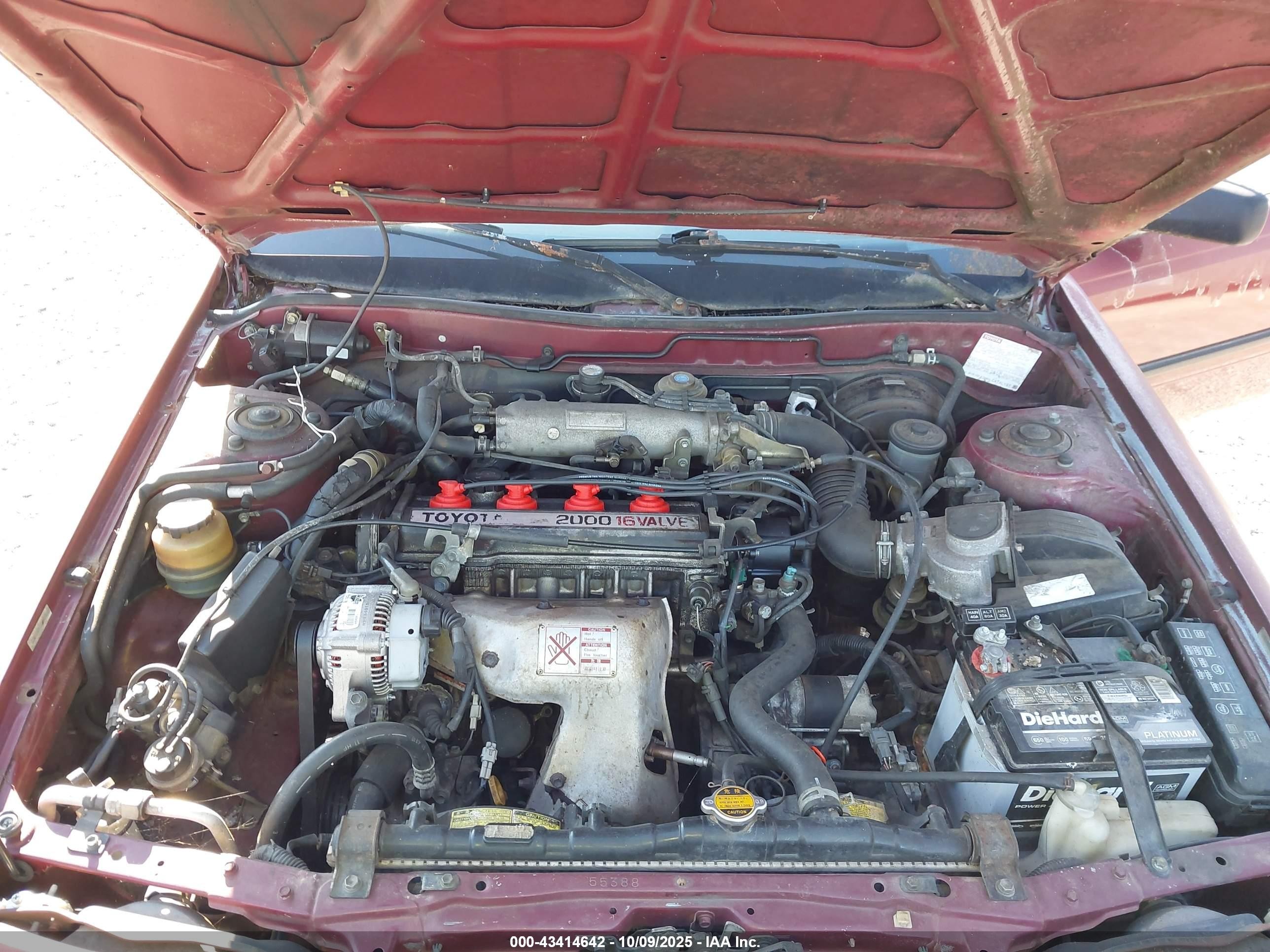 1991 Toyota Camry Dlx Red vin: 4T1SV21EXMU354893