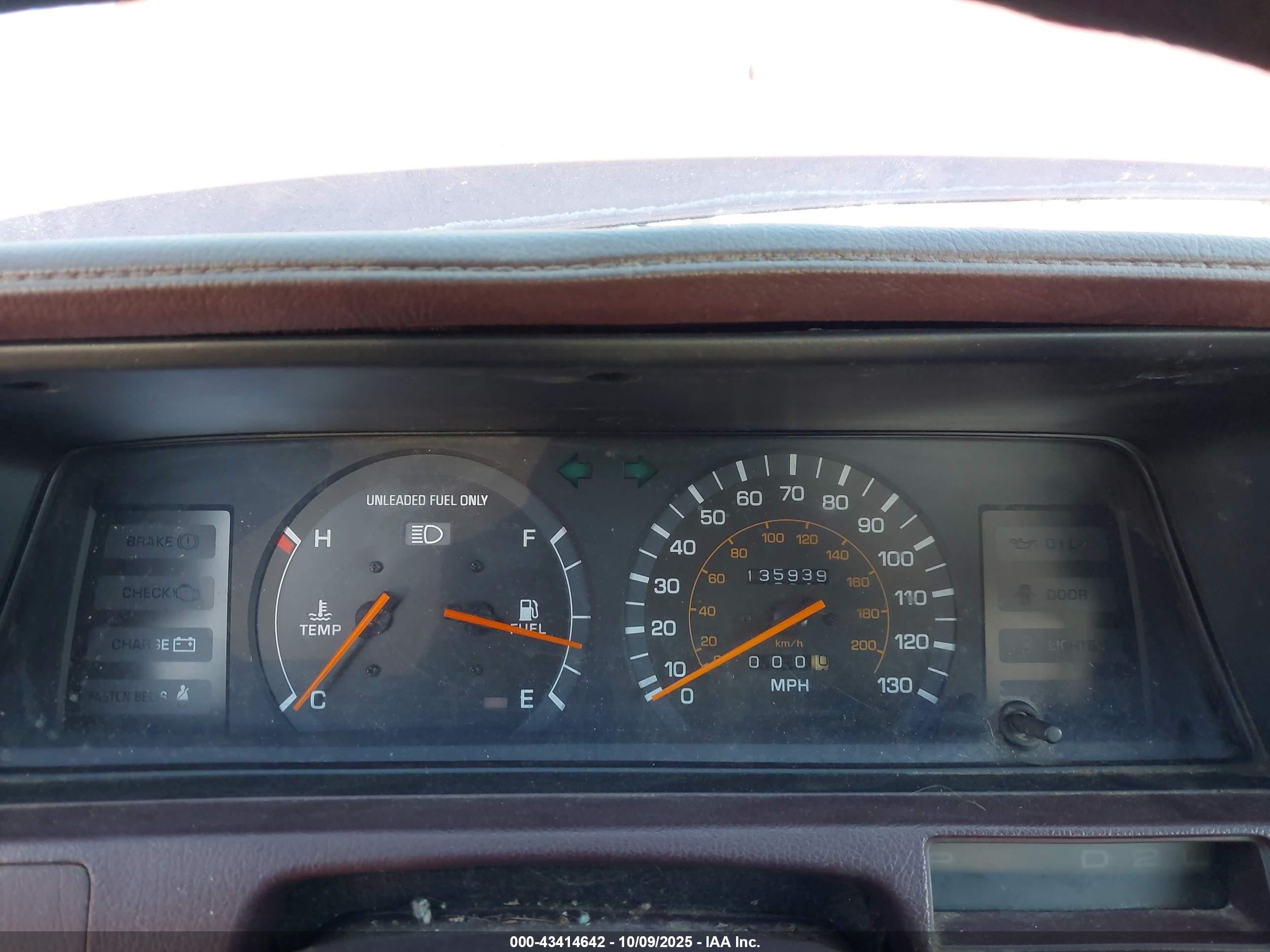 1991 Toyota Camry Dlx Red vin: 4T1SV21EXMU354893