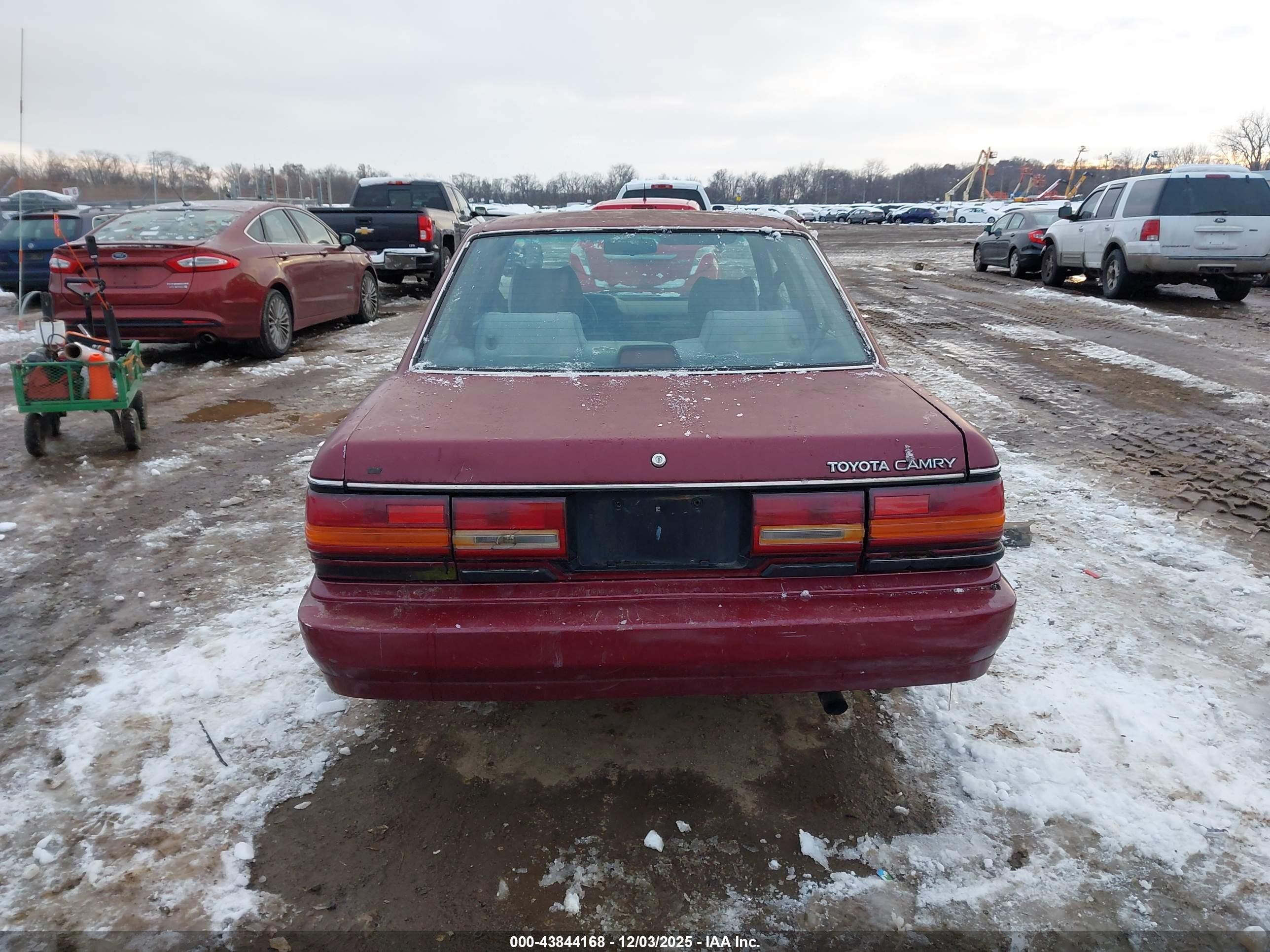 1991 Toyota Camry Dlx Burgundy vin: 4T1SV21EXMU405194