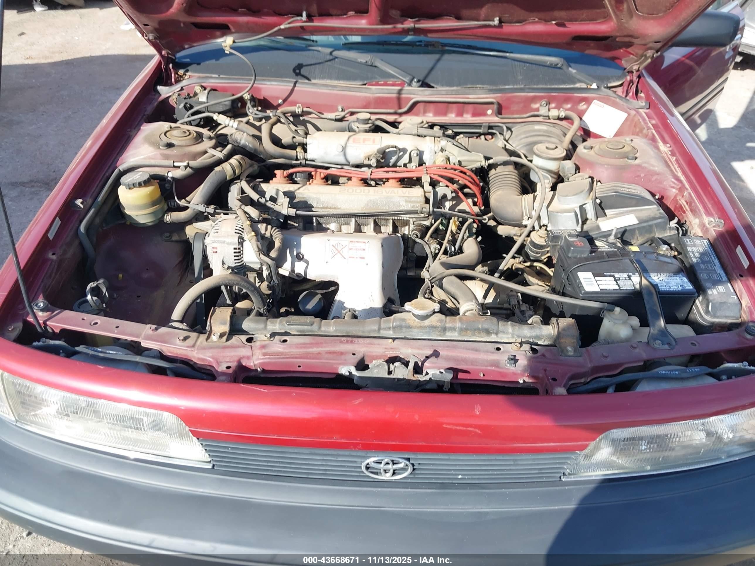 1990 Toyota Camry   Красный vin: 4T1SV24EXLU274729