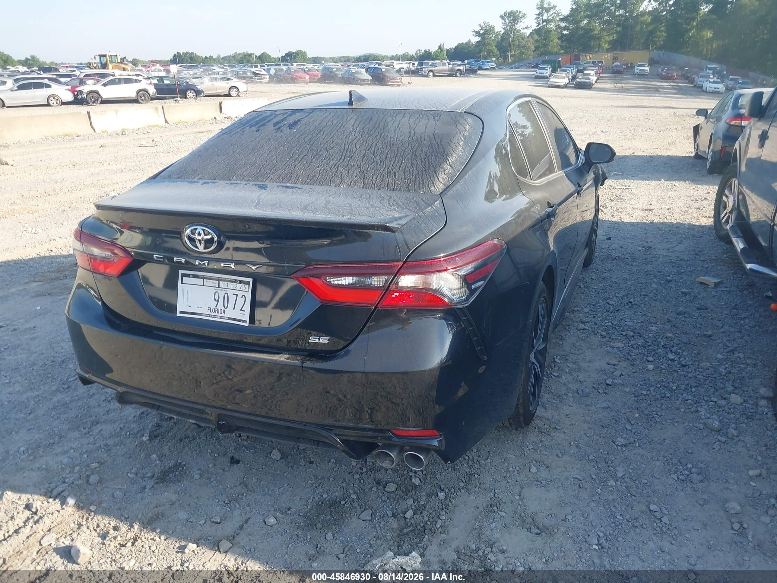 2021 Toyota Camry Se Черный vin: 4T1T11AK1MU495545