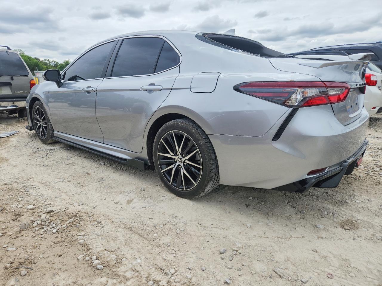 2023 Toyota Camry Se Silver vin: 4T1T11AK6PU783579