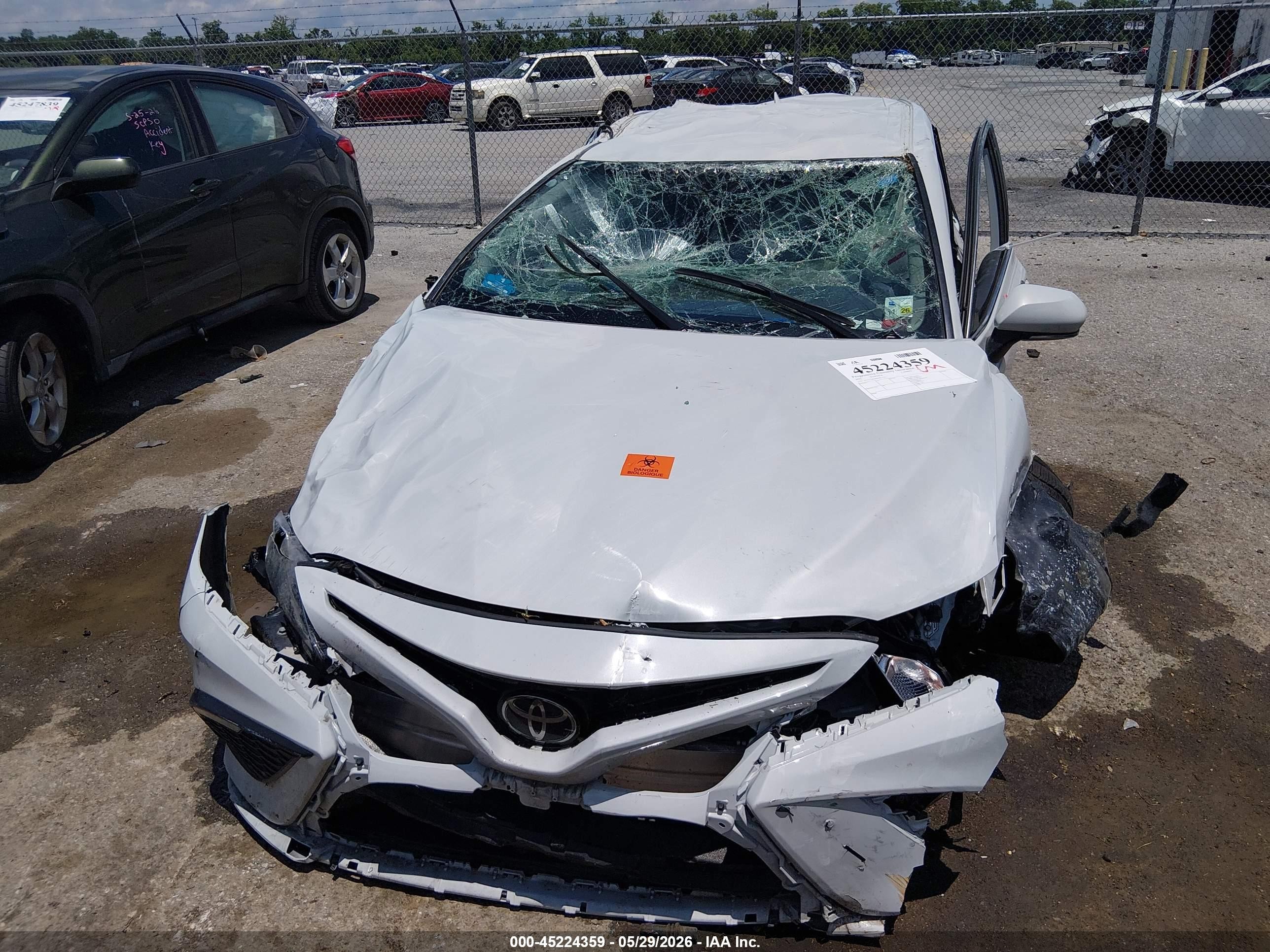 2022 Toyota Camry Se White vin: 4T1T11AK8NU071121