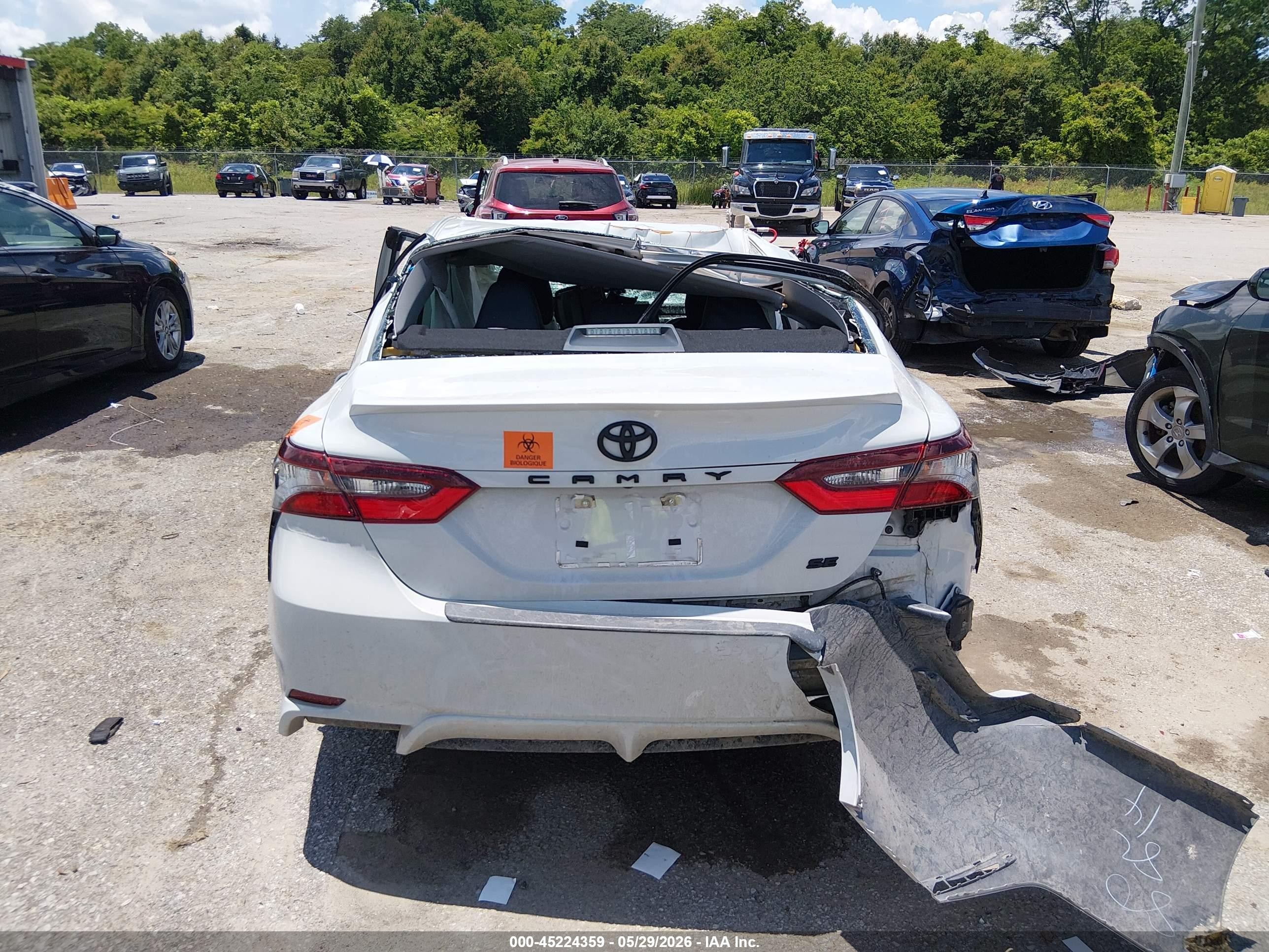 2022 Toyota Camry Se White vin: 4T1T11AK8NU071121