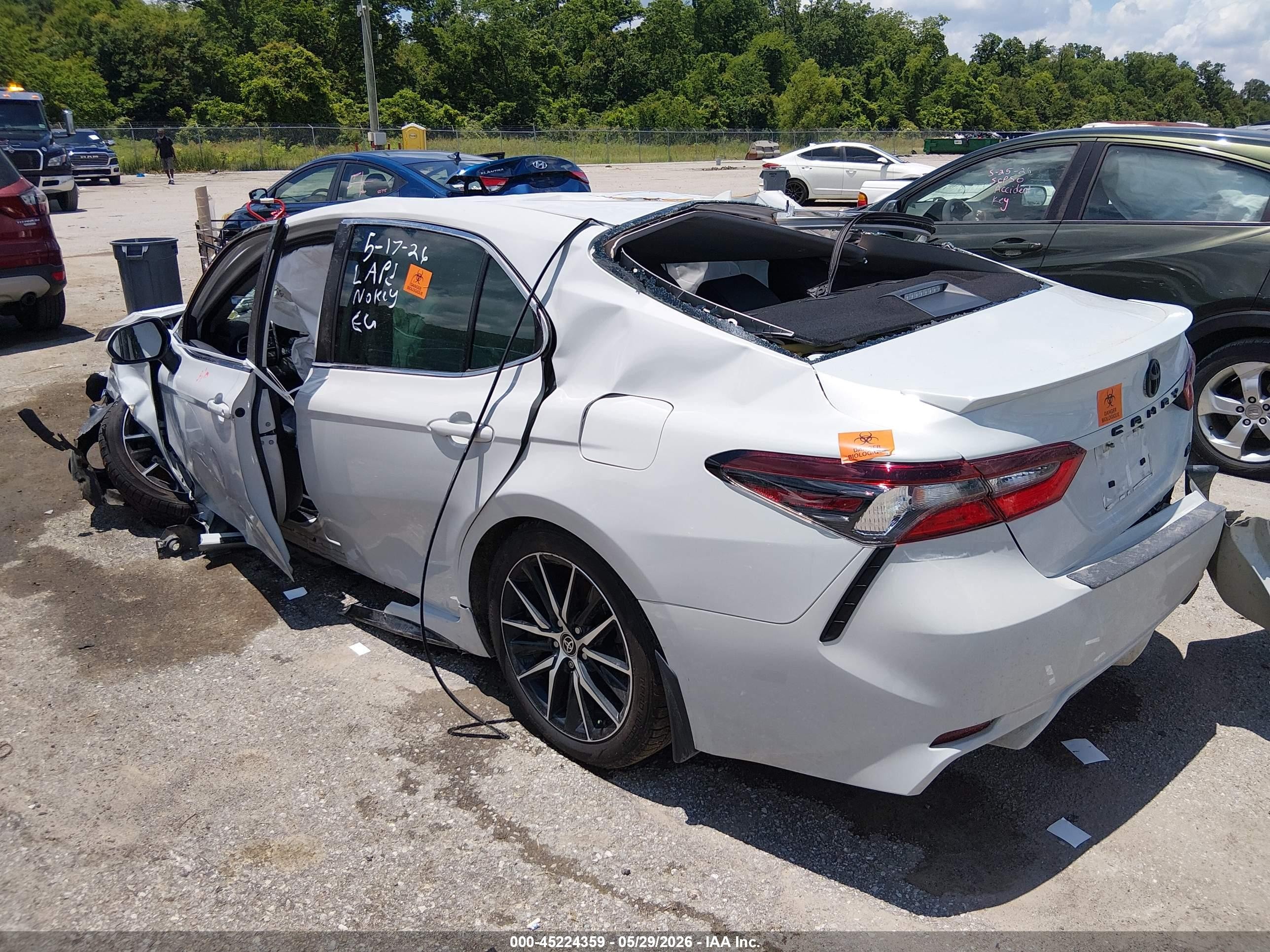 2022 Toyota Camry Se White vin: 4T1T11AK8NU071121
